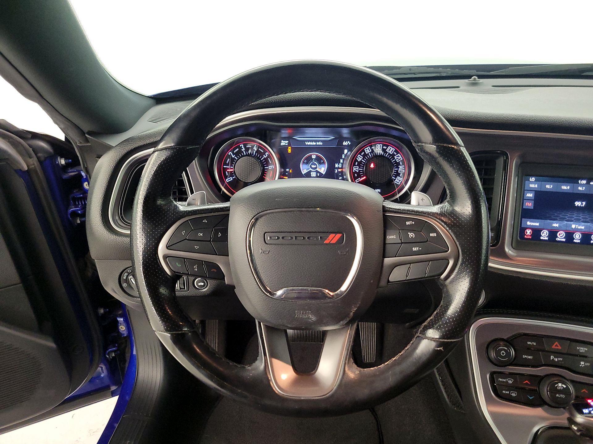 Thumbnail: 2019 Dodge Challenger - 10