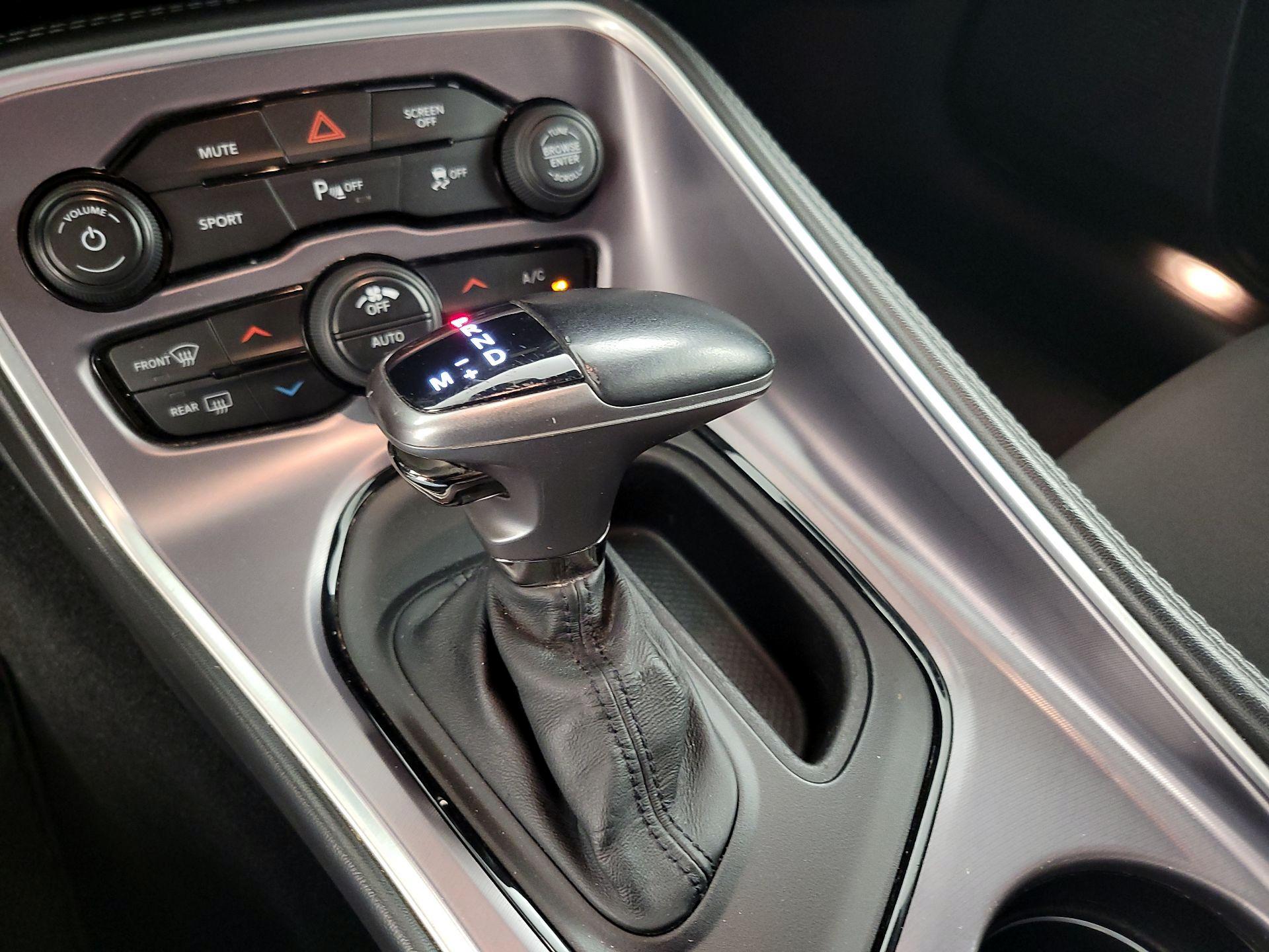 Thumbnail: 2019 Dodge Challenger - 17