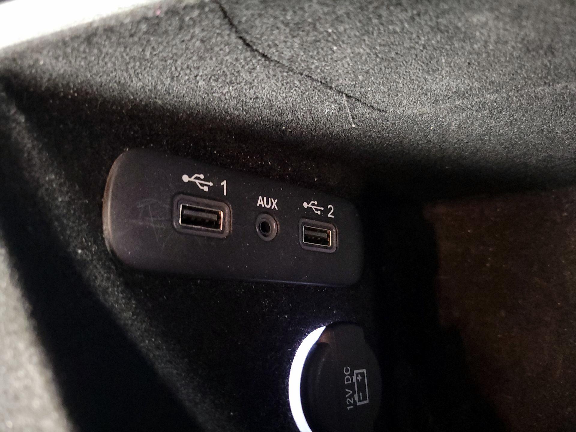 Thumbnail: 2019 Dodge Challenger - 18