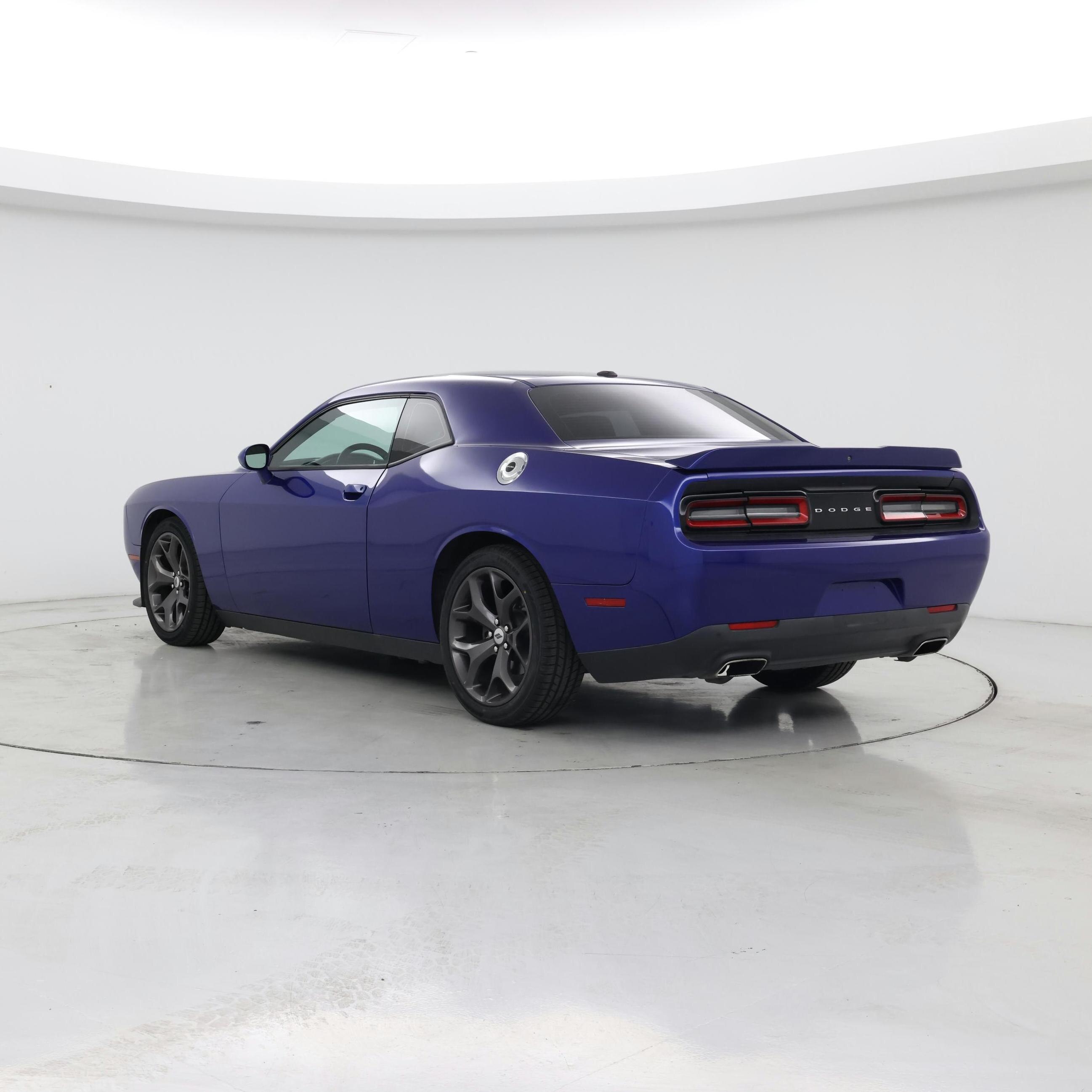 Thumbnail: 2019 Dodge Challenger - 2