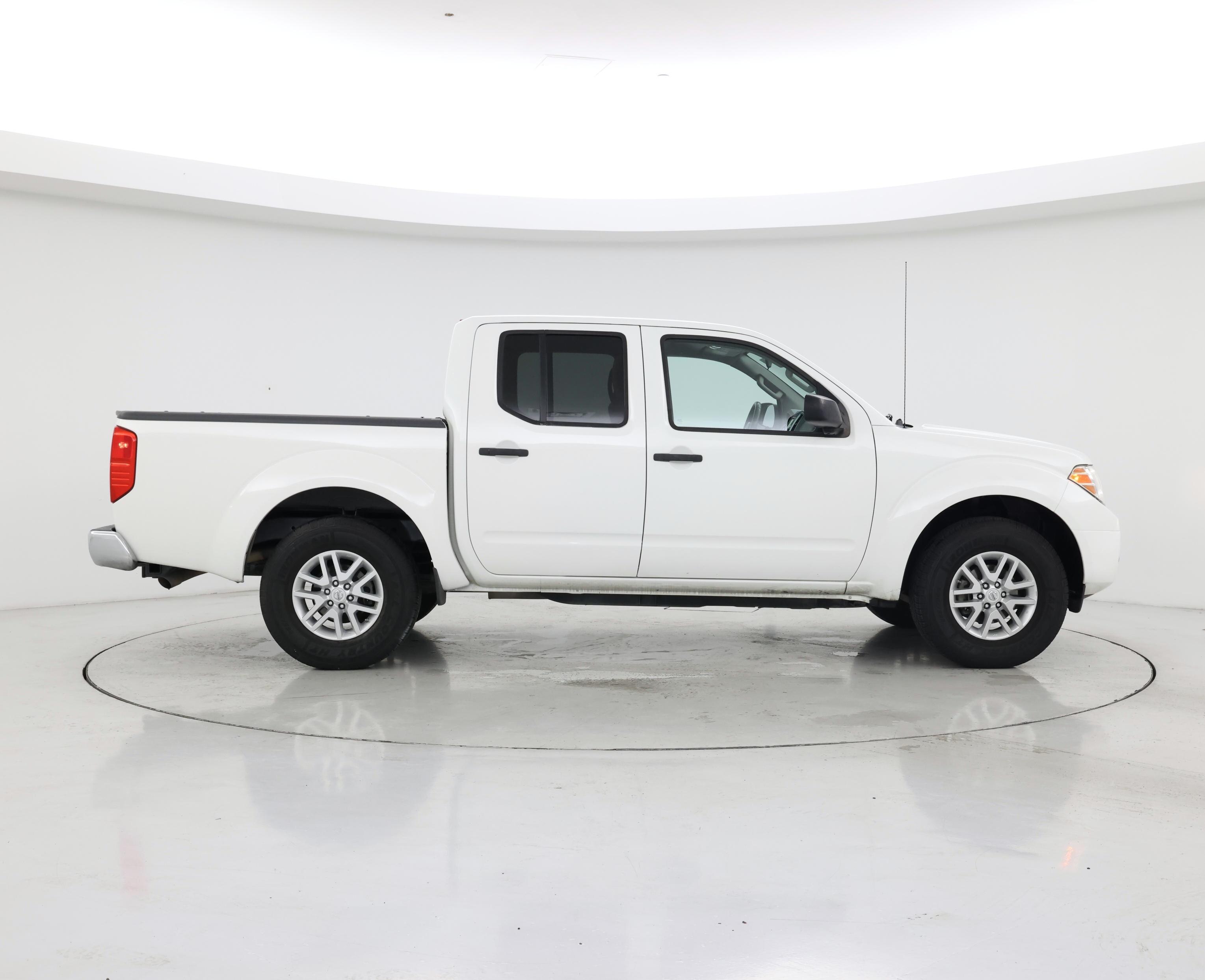 Thumbnail: 2017 Nissan Frontier - 7