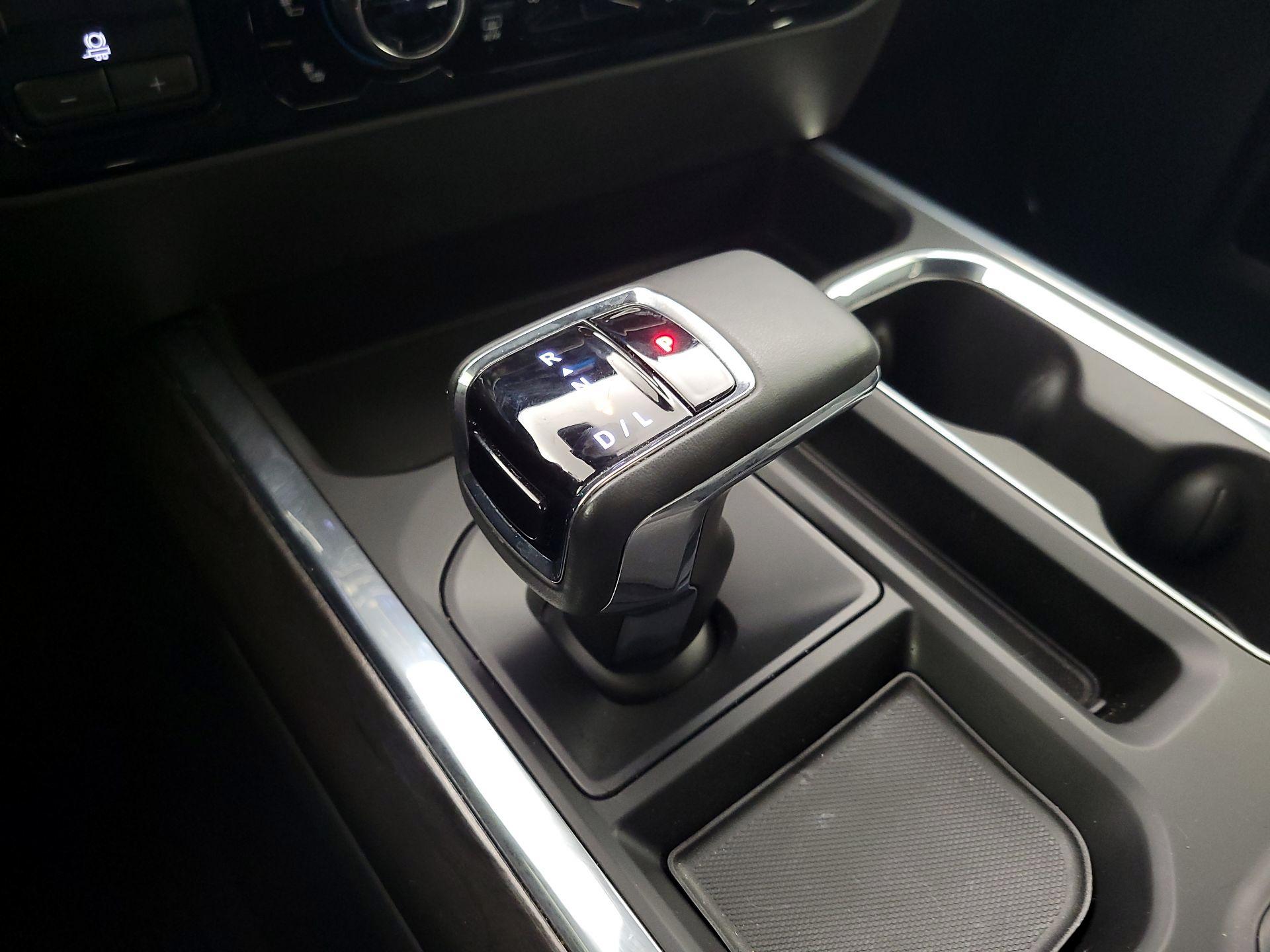 Thumbnail: 2023 Chevrolet Silverado 1500 - 18