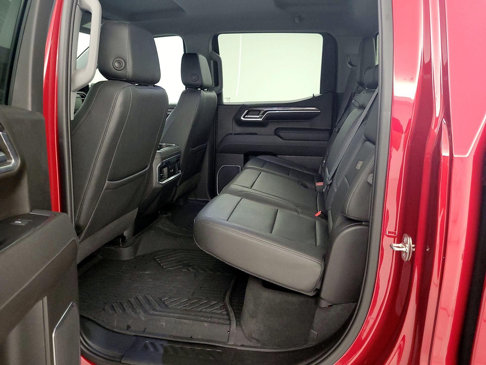 Thumbnail: 2023 Chevrolet Silverado 1500 - 20