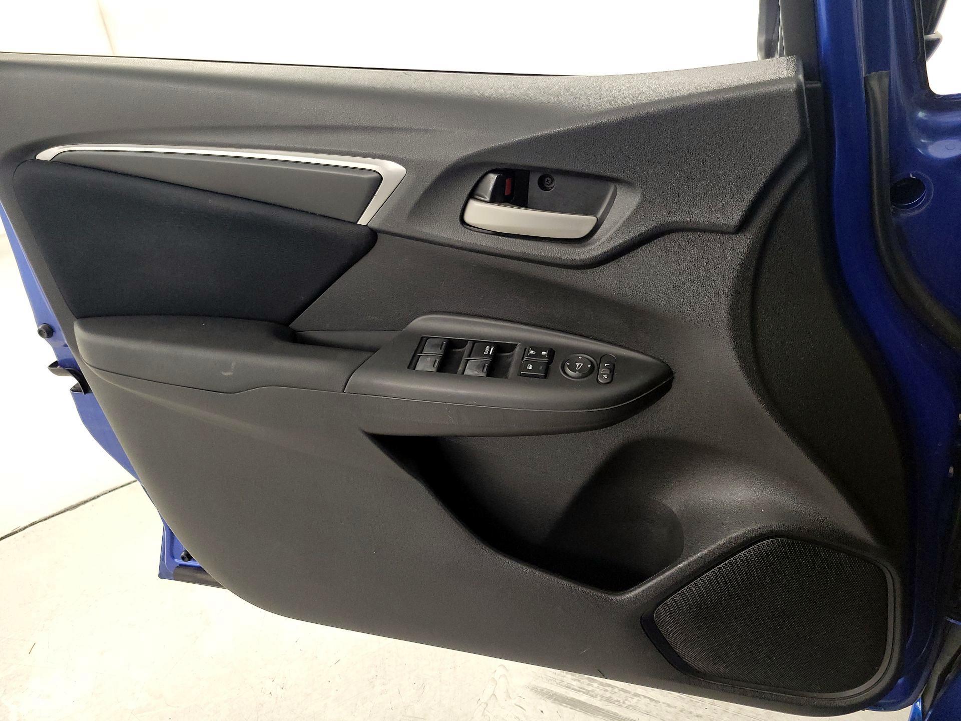 Thumbnail: 2016 Honda Fit - 12