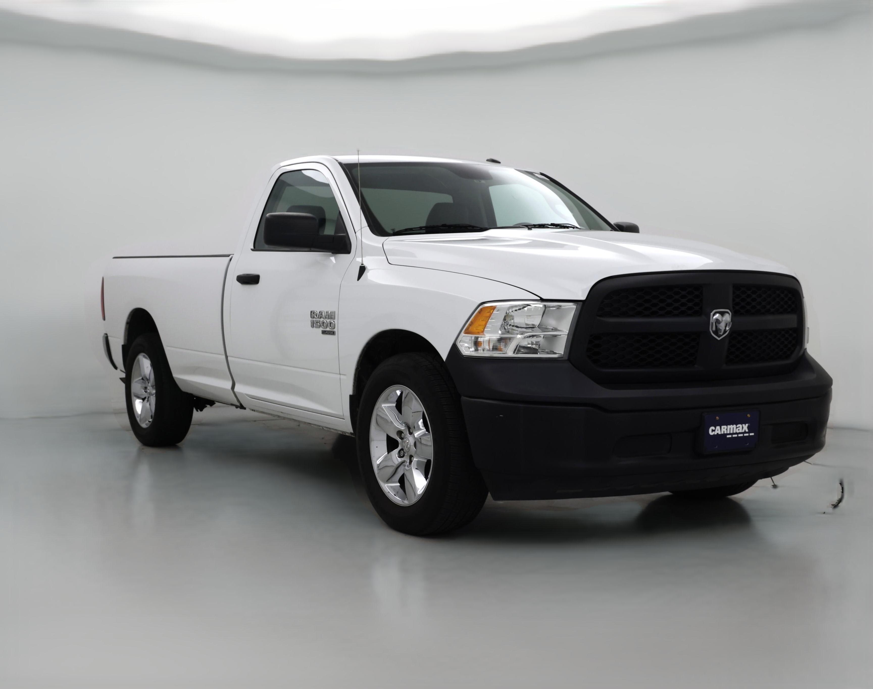 Thumbnail: 2023 RAM 1500 Classic - 1