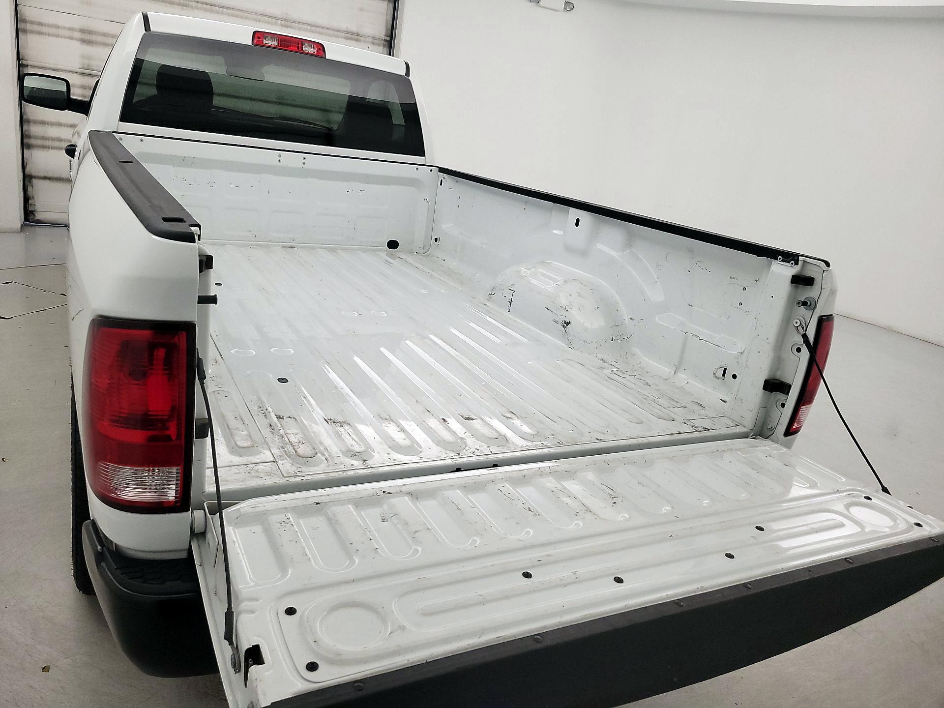 Thumbnail: 2023 RAM 1500 Classic - 20