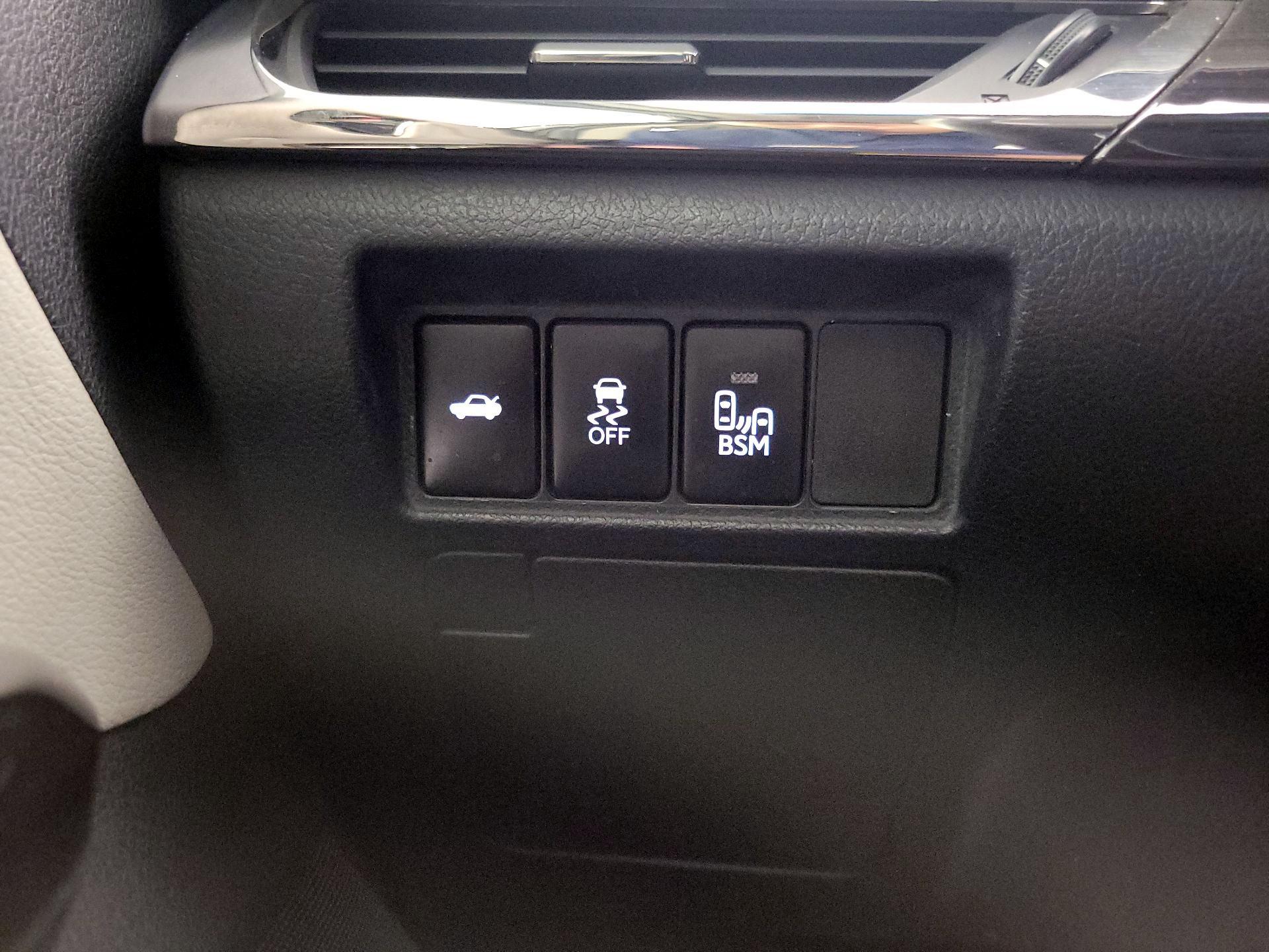 Thumbnail: 2014 Toyota Avalon - 13