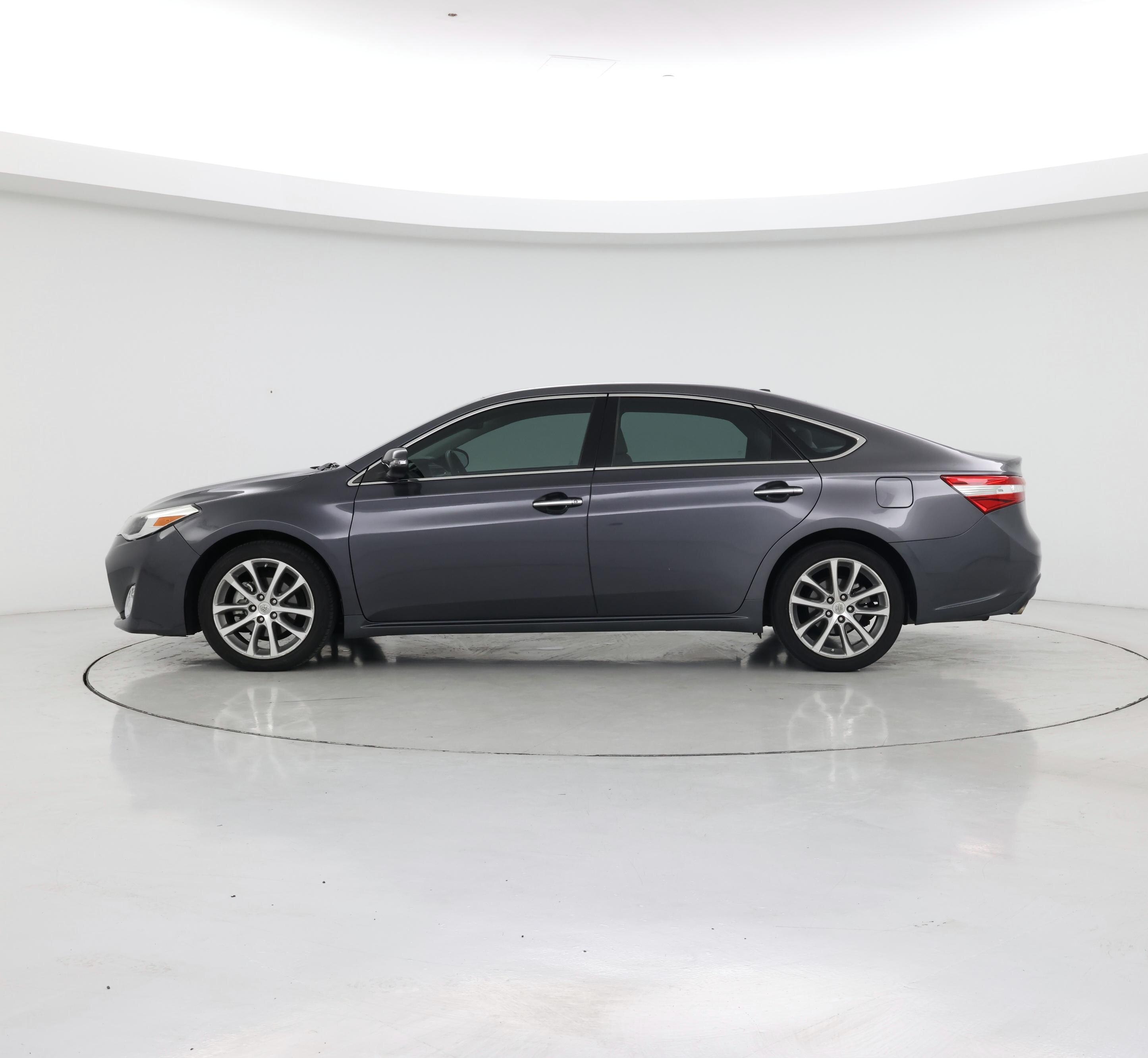 Thumbnail: 2014 Toyota Avalon - 3
