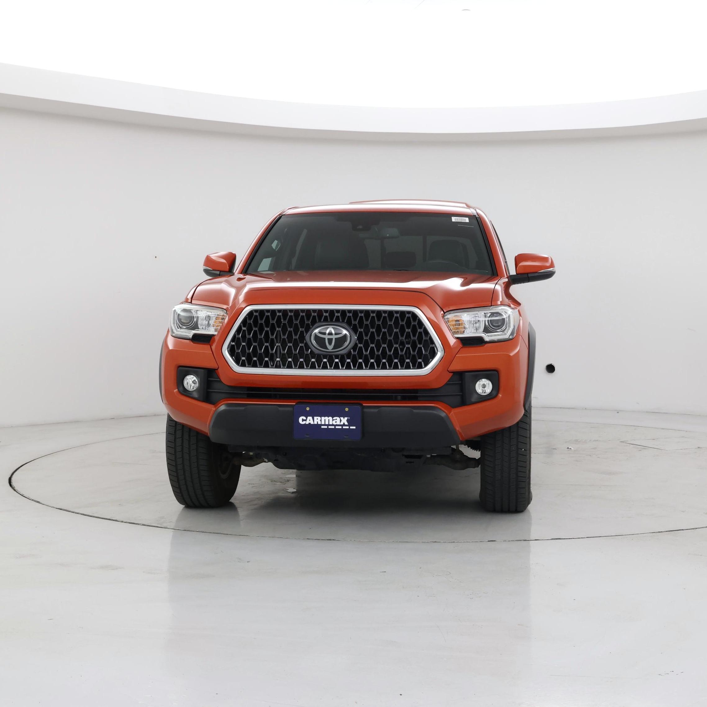 Thumbnail: 2018 Toyota Tacoma - 5