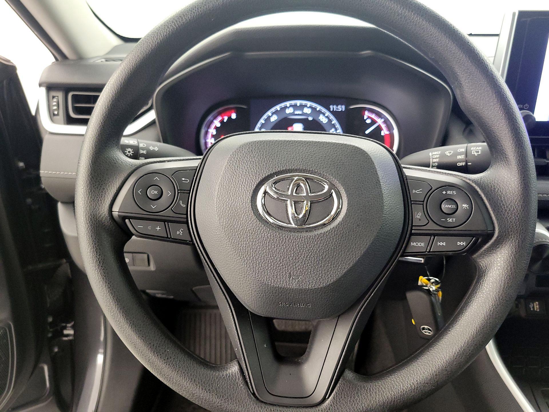 Thumbnail: 2024 Toyota RAV4 - 10