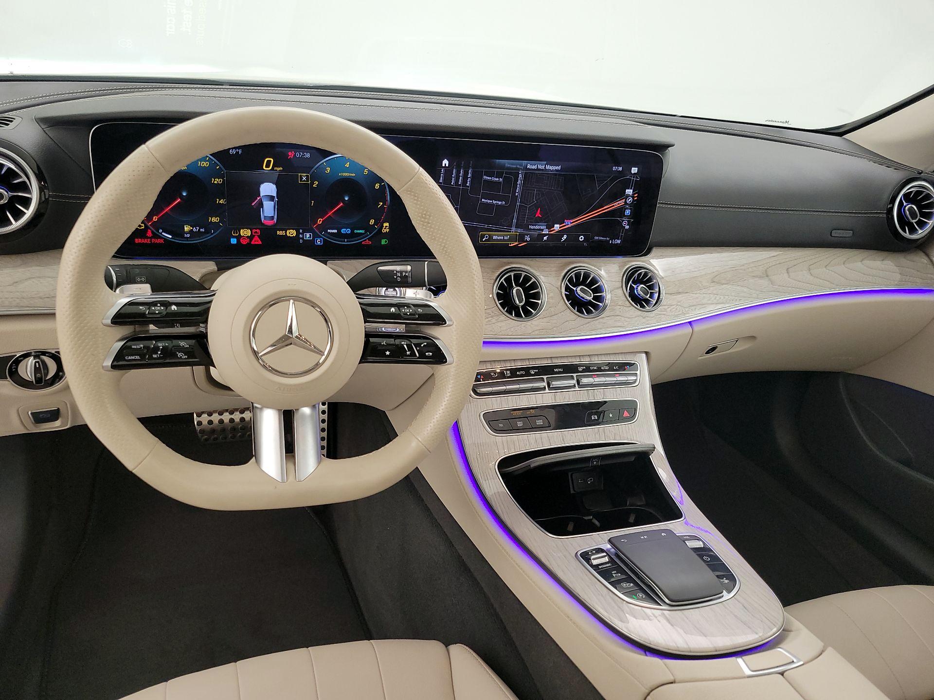 Thumbnail: 2023 Mercedes-Benz E-Class - 9