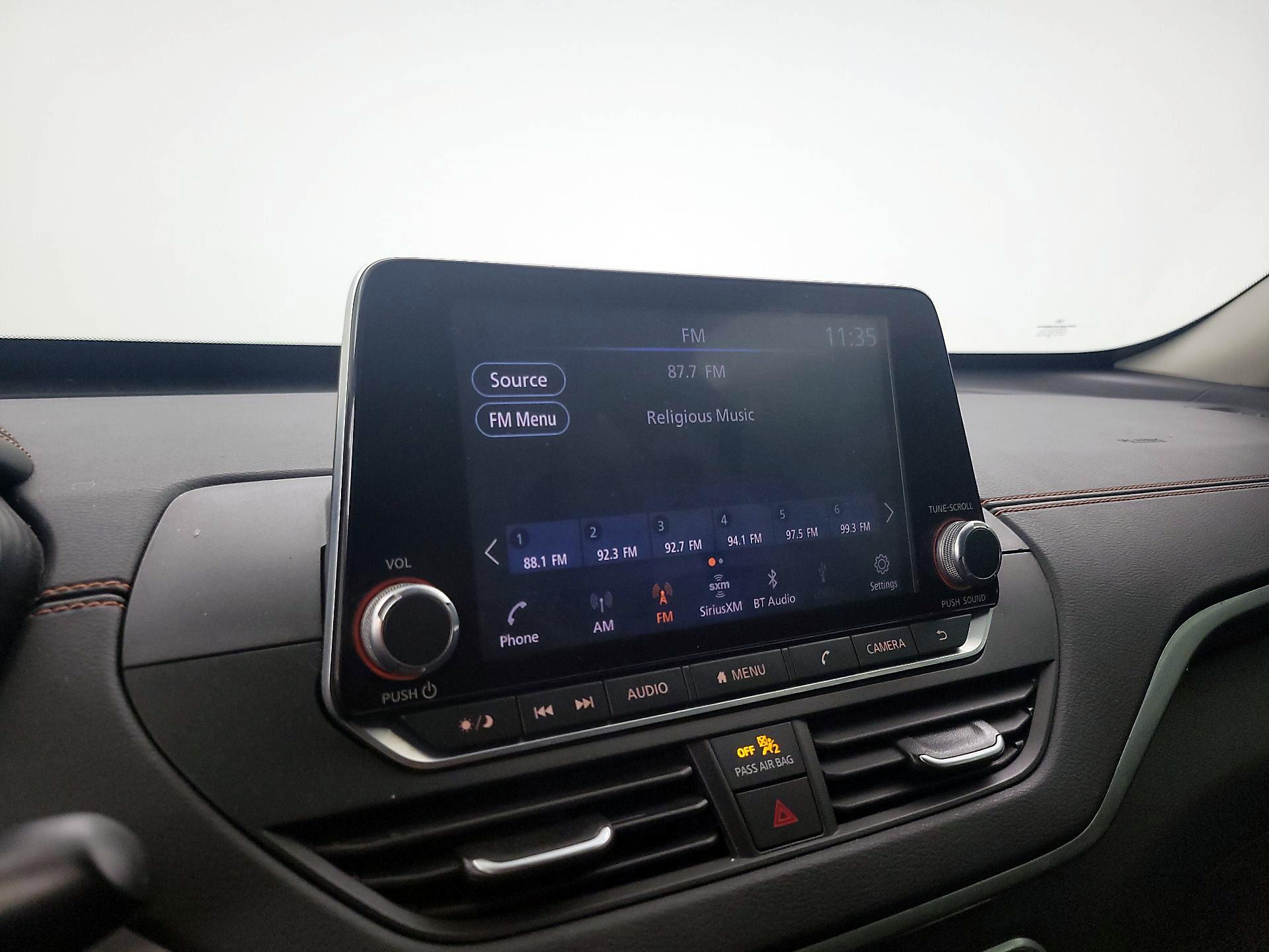 Thumbnail: 2020 Nissan Altima - 15