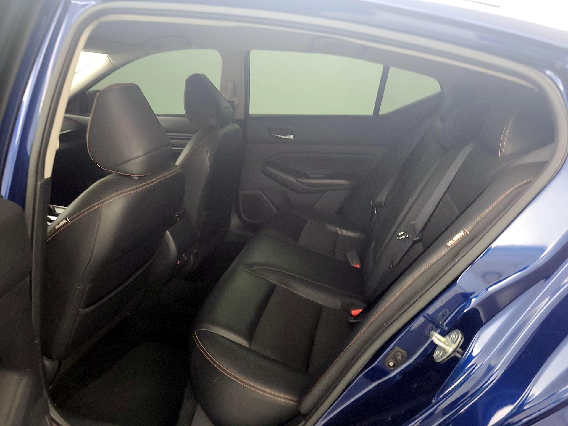 Thumbnail: 2020 Nissan Altima - 19