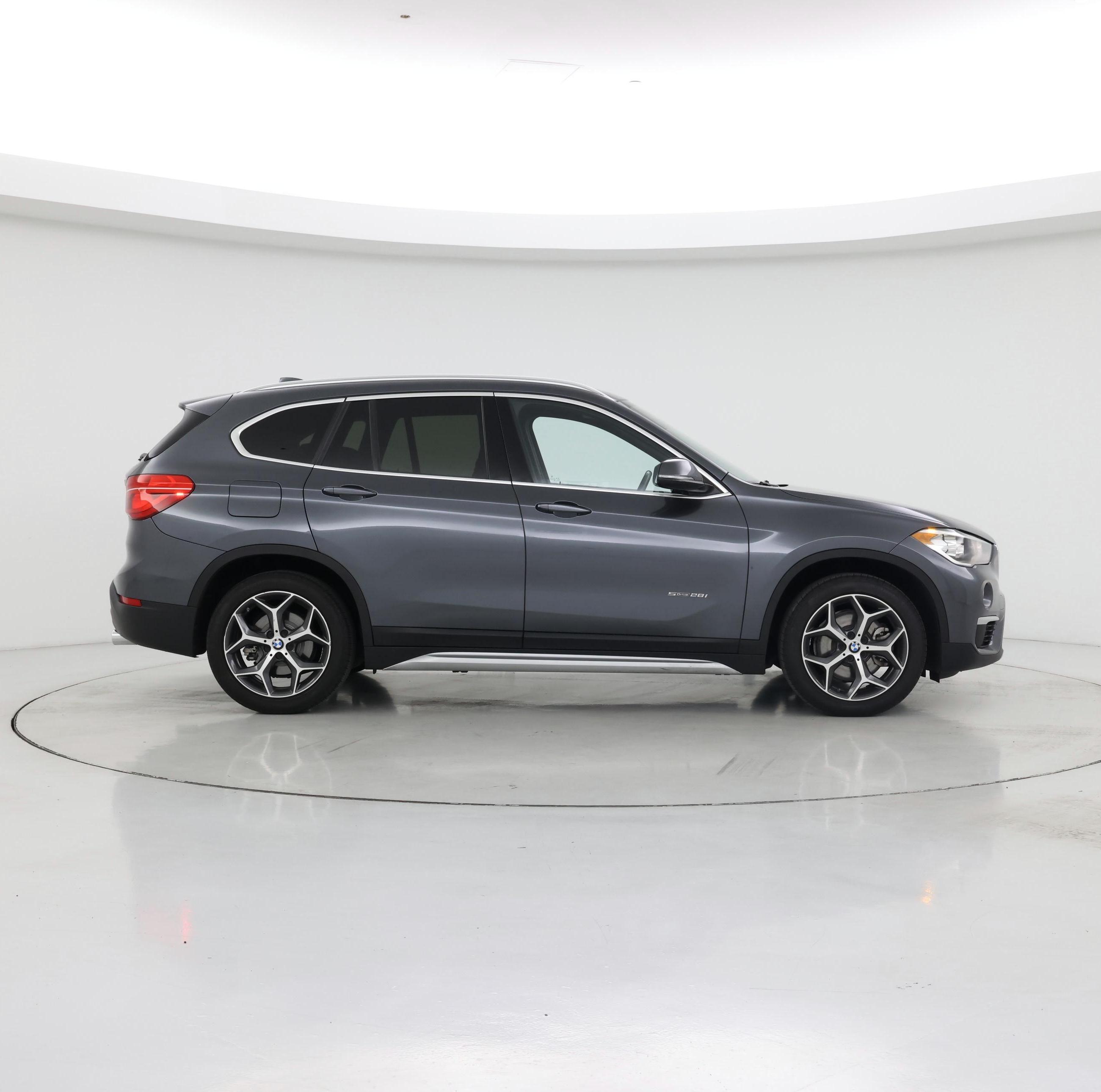 Thumbnail: 2018 BMW X1 - 7