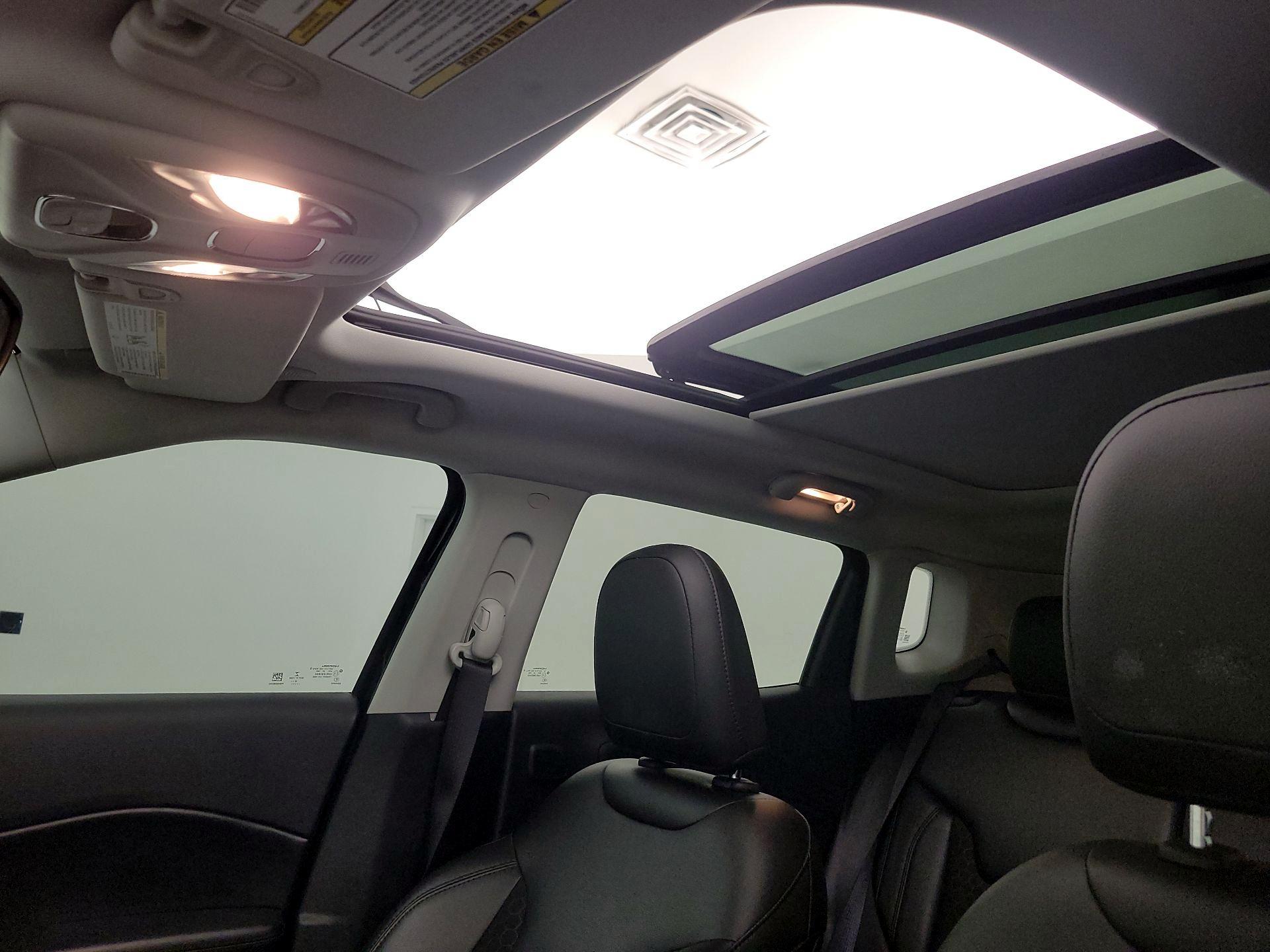 Thumbnail: 2021 Jeep Compass - 19