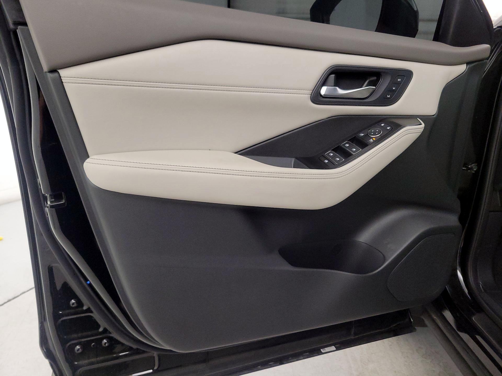 Thumbnail: 2023 Nissan Rogue - 12