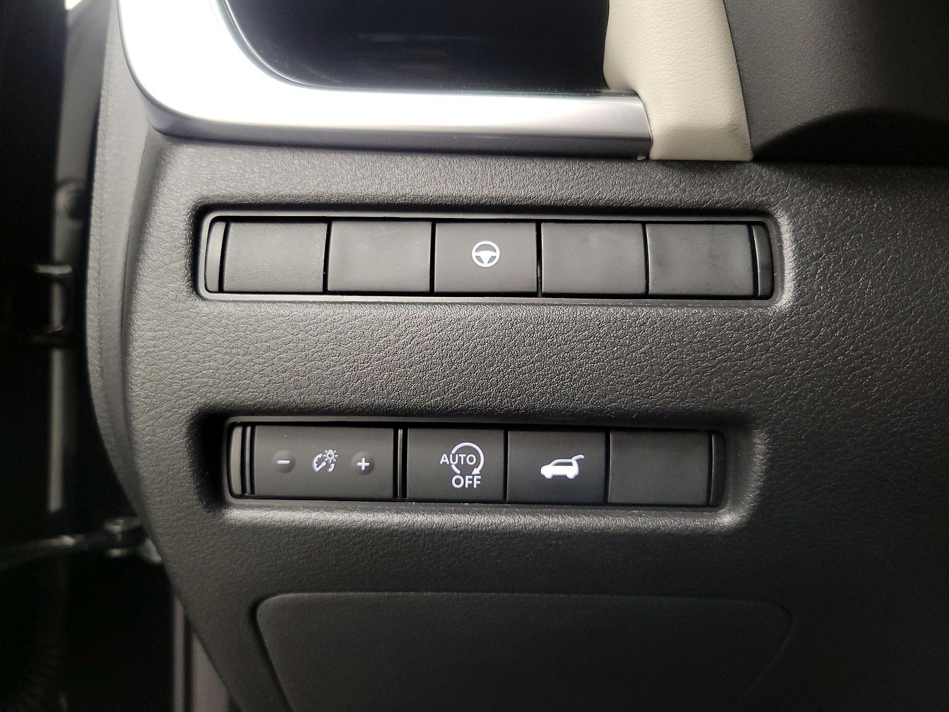 Thumbnail: 2023 Nissan Rogue - 13