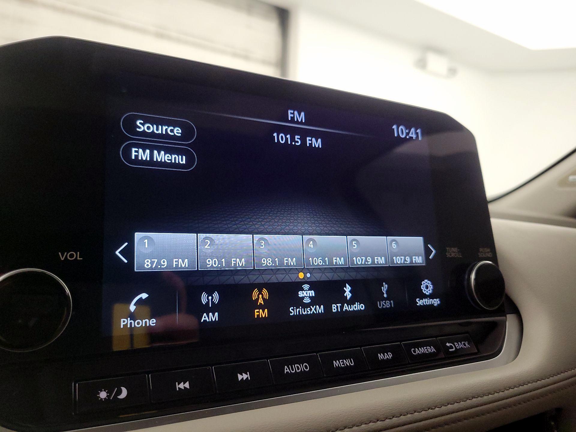 Thumbnail: 2023 Nissan Rogue - 16