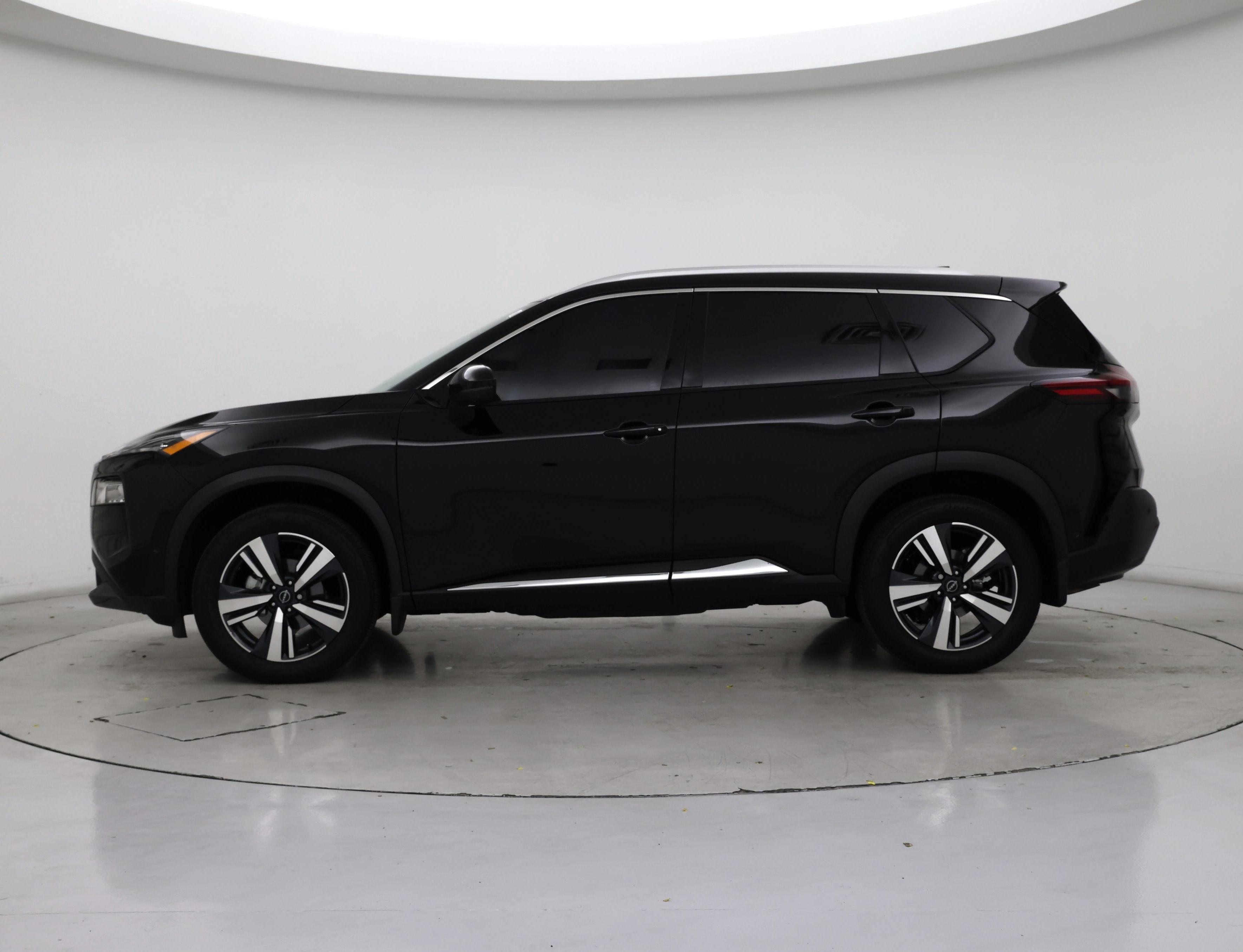 Thumbnail: 2023 Nissan Rogue - 3