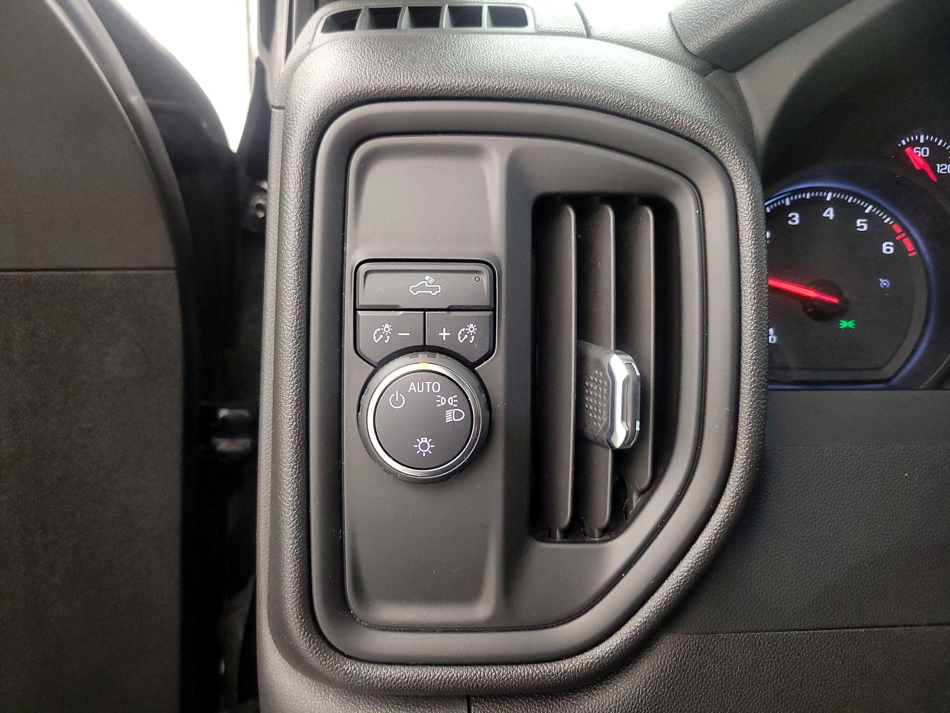 Thumbnail: 2023 Chevrolet Silverado 1500 - 13