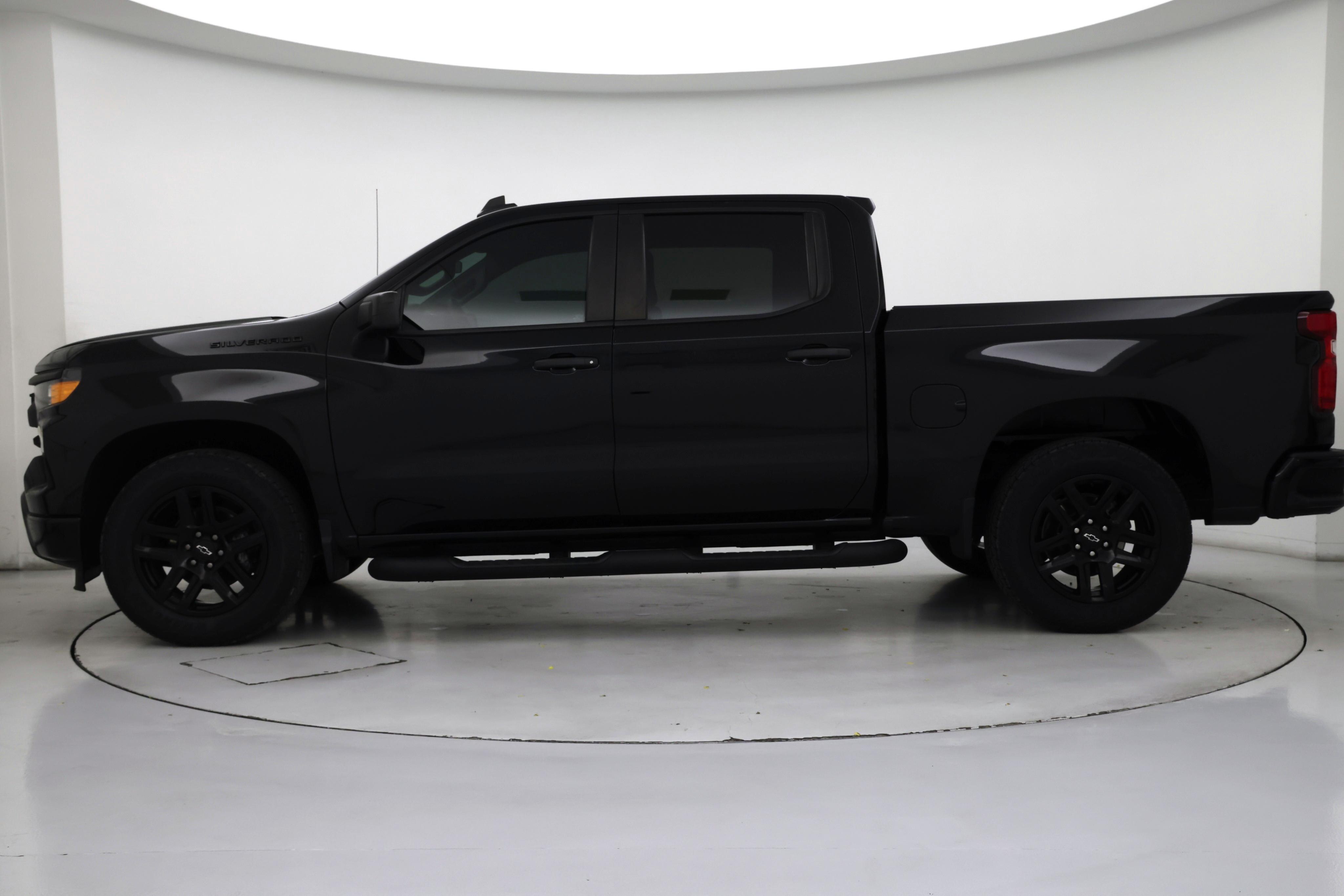 Thumbnail: 2023 Chevrolet Silverado 1500 - 3