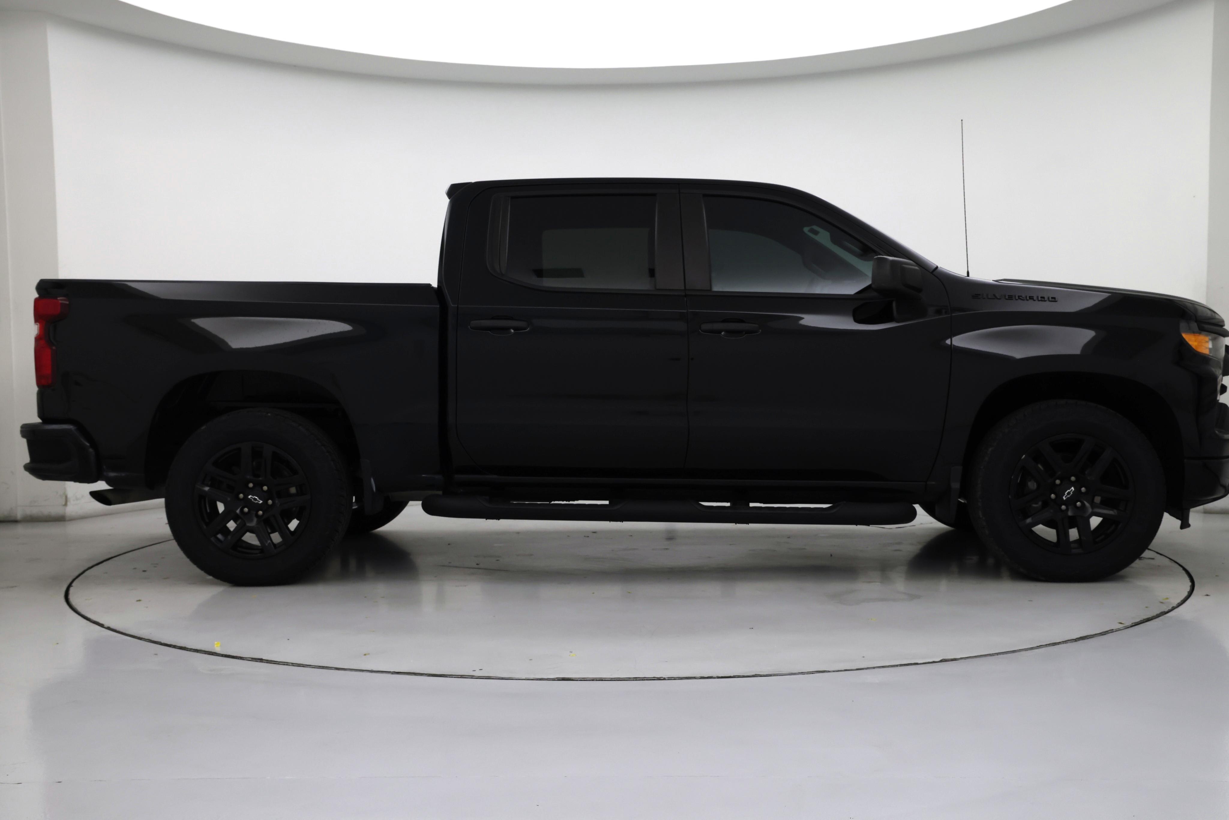 Thumbnail: 2023 Chevrolet Silverado 1500 - 7