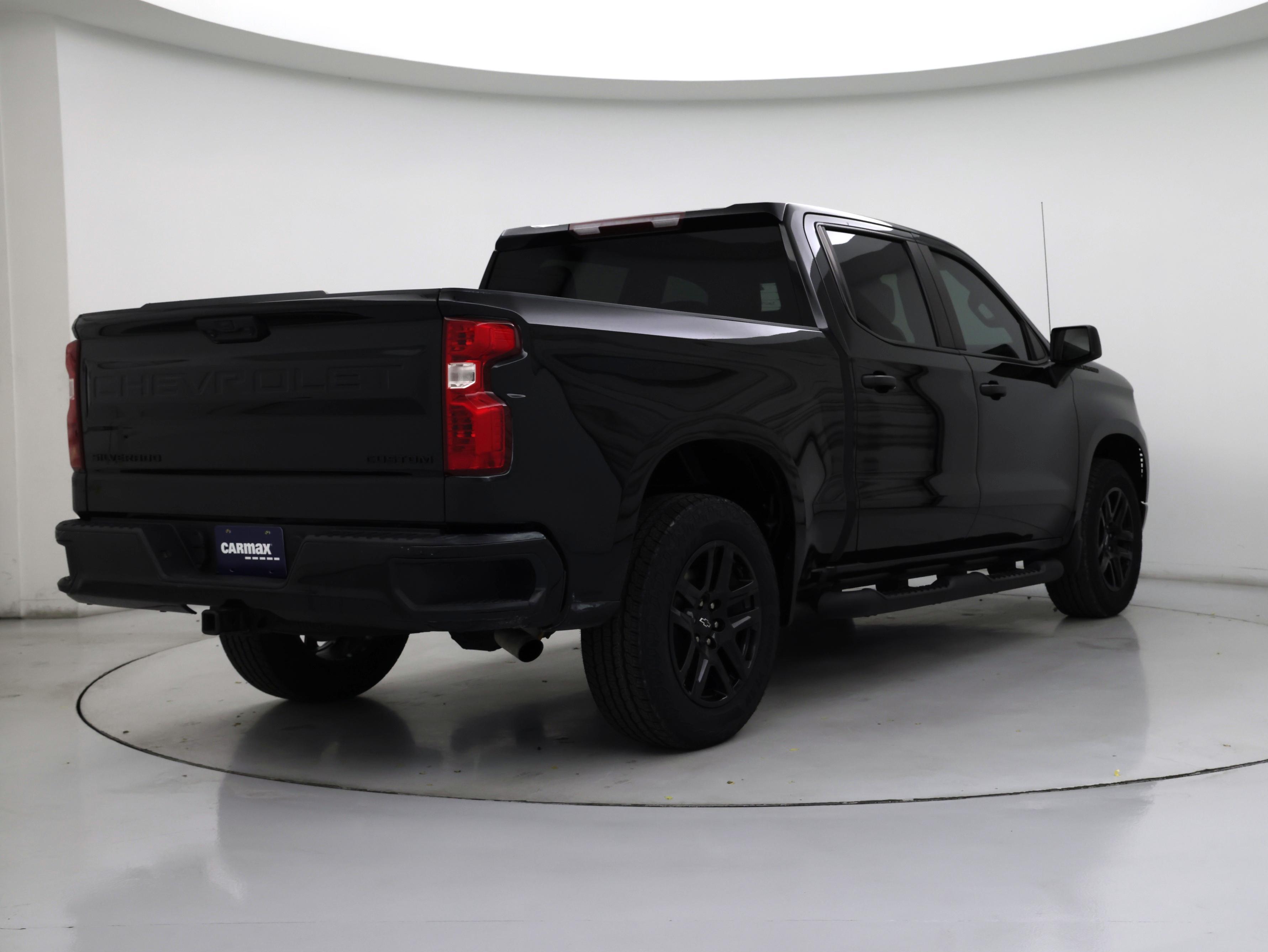 Thumbnail: 2023 Chevrolet Silverado 1500 - 8