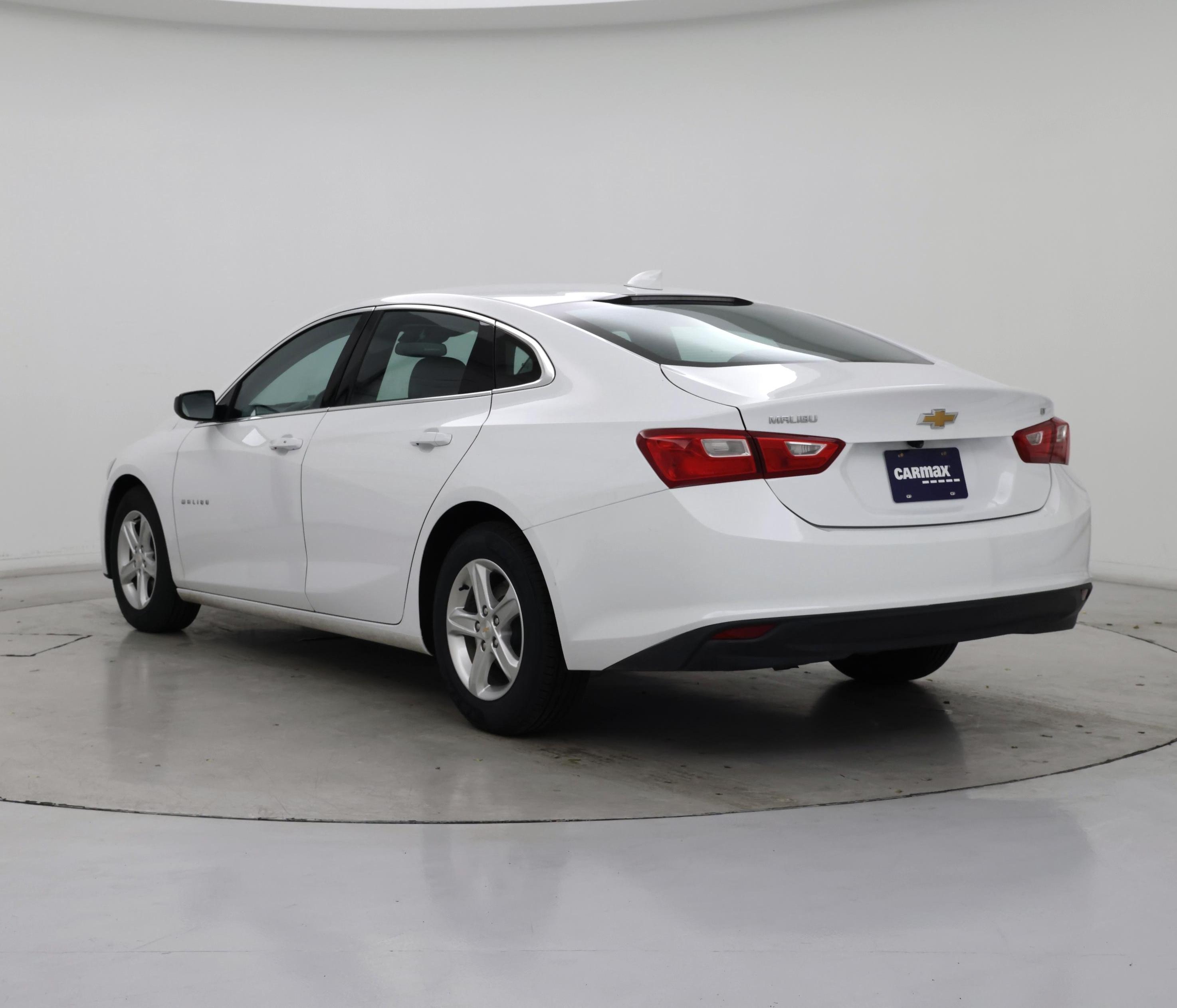Thumbnail: 2023 Chevrolet Malibu - 2