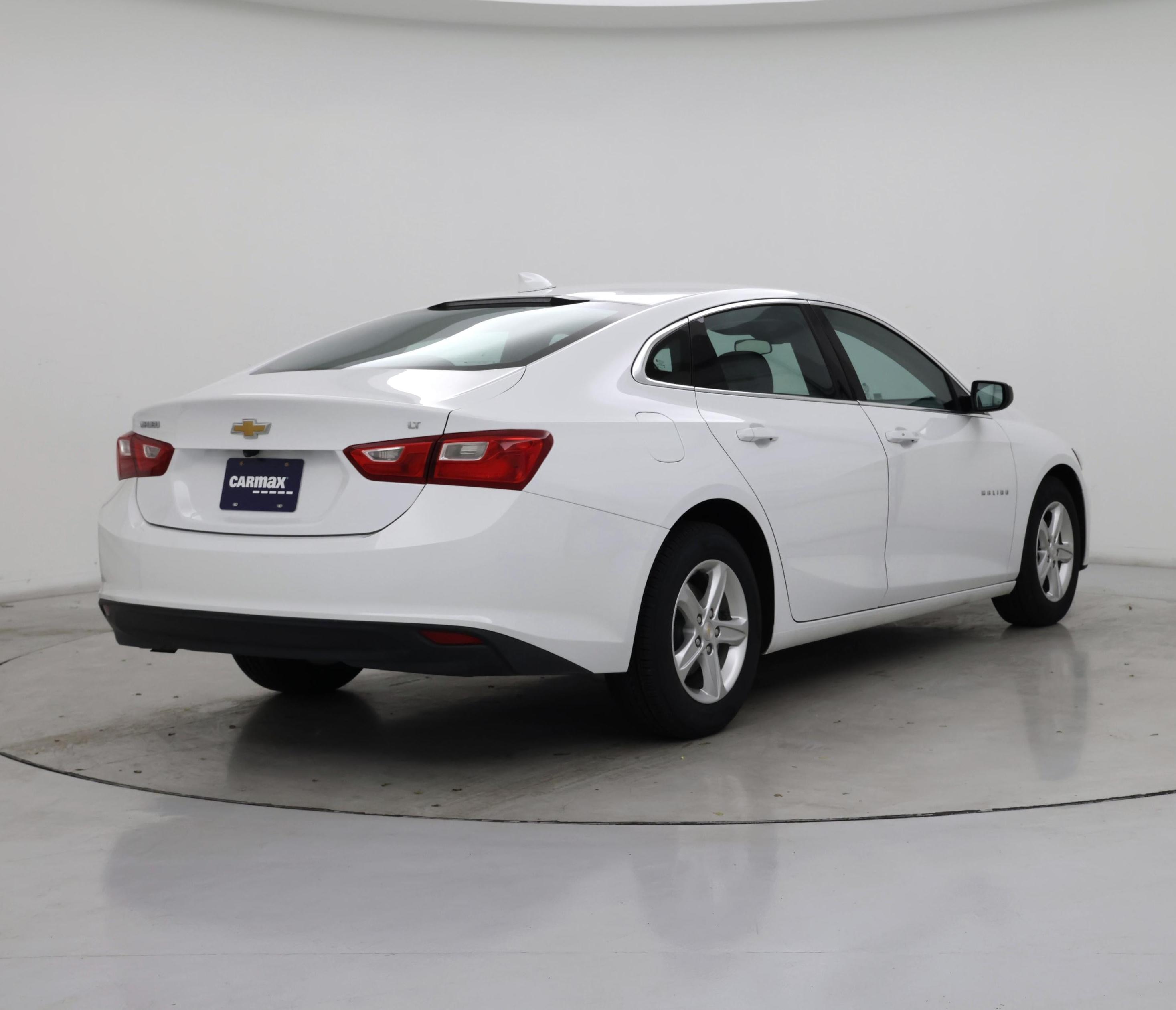 Thumbnail: 2023 Chevrolet Malibu - 8