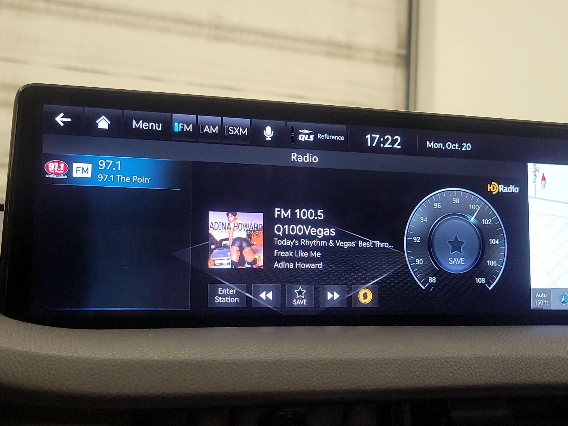 Thumbnail: 2022 Genesis GV70 - 16