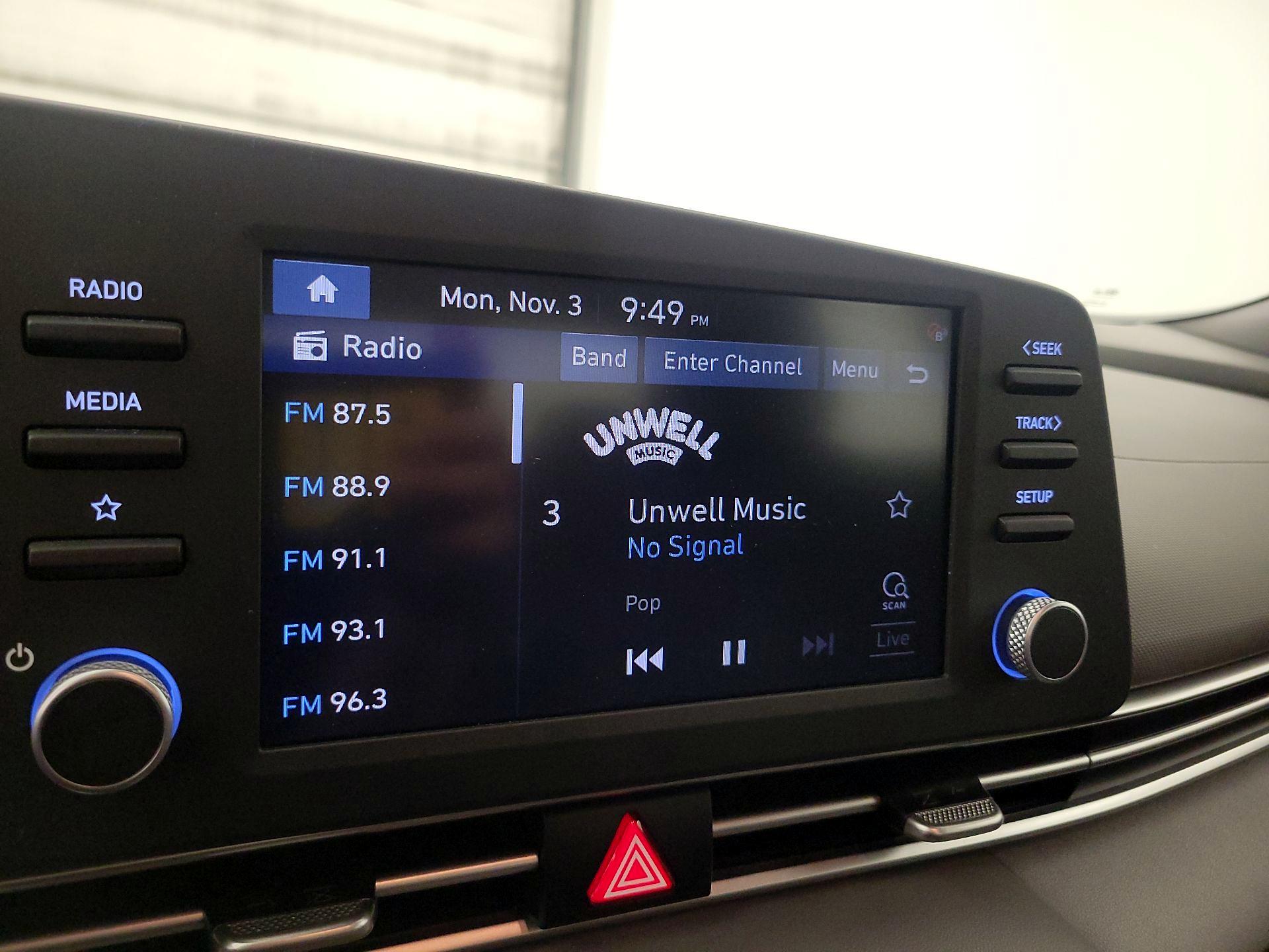 Thumbnail: 2023 Hyundai Elantra - 15