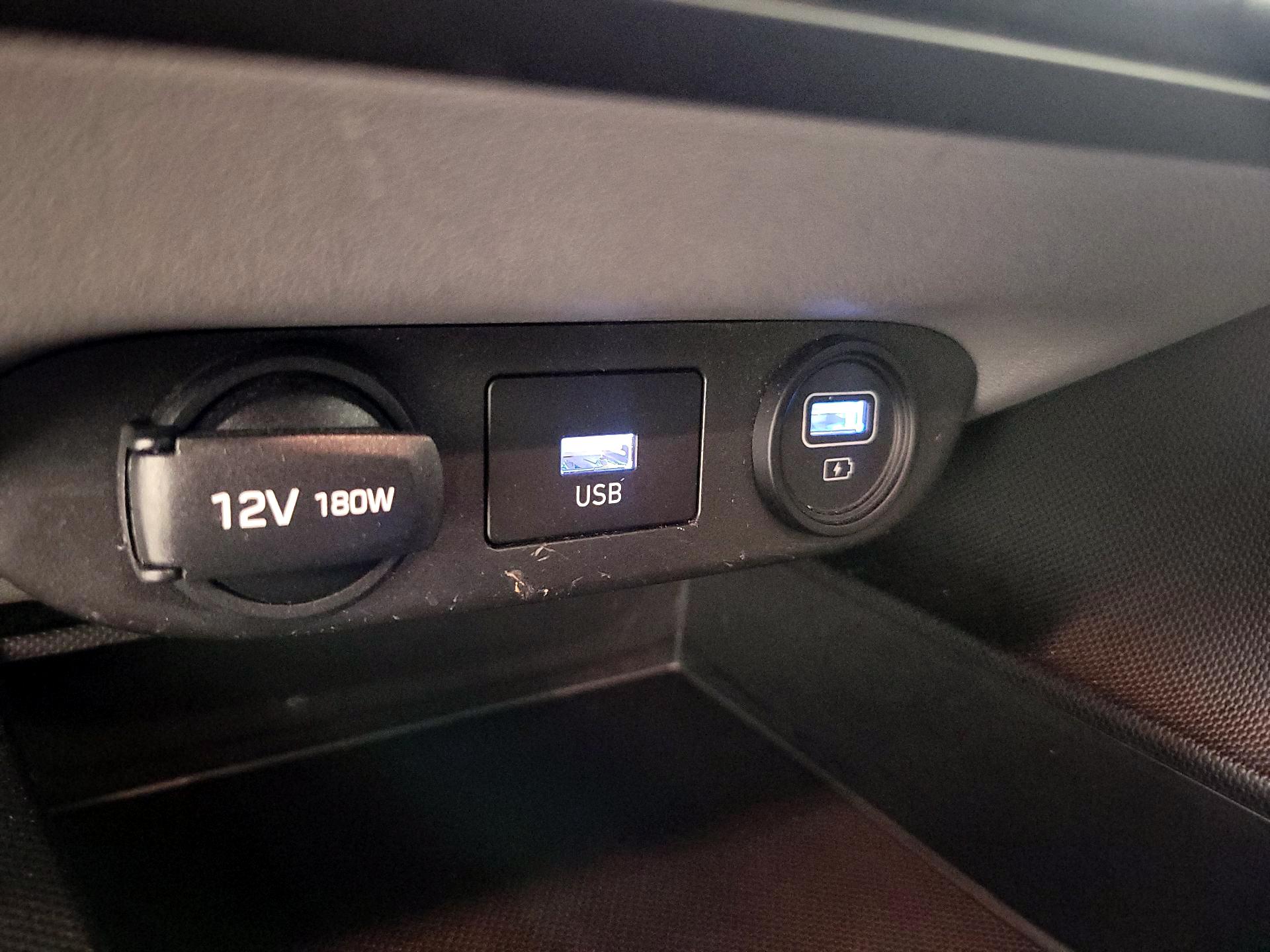 Thumbnail: 2023 Hyundai Elantra - 18