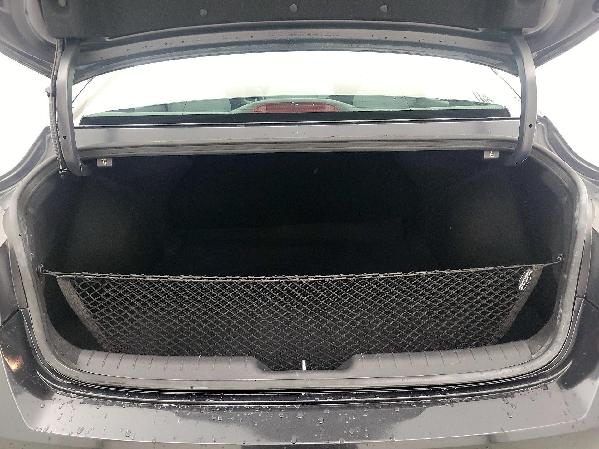 Thumbnail: 2023 Hyundai Elantra - 20