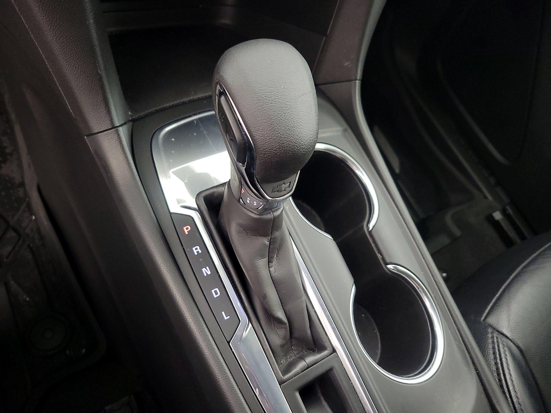 Thumbnail: 2022 Chevrolet Equinox - 17