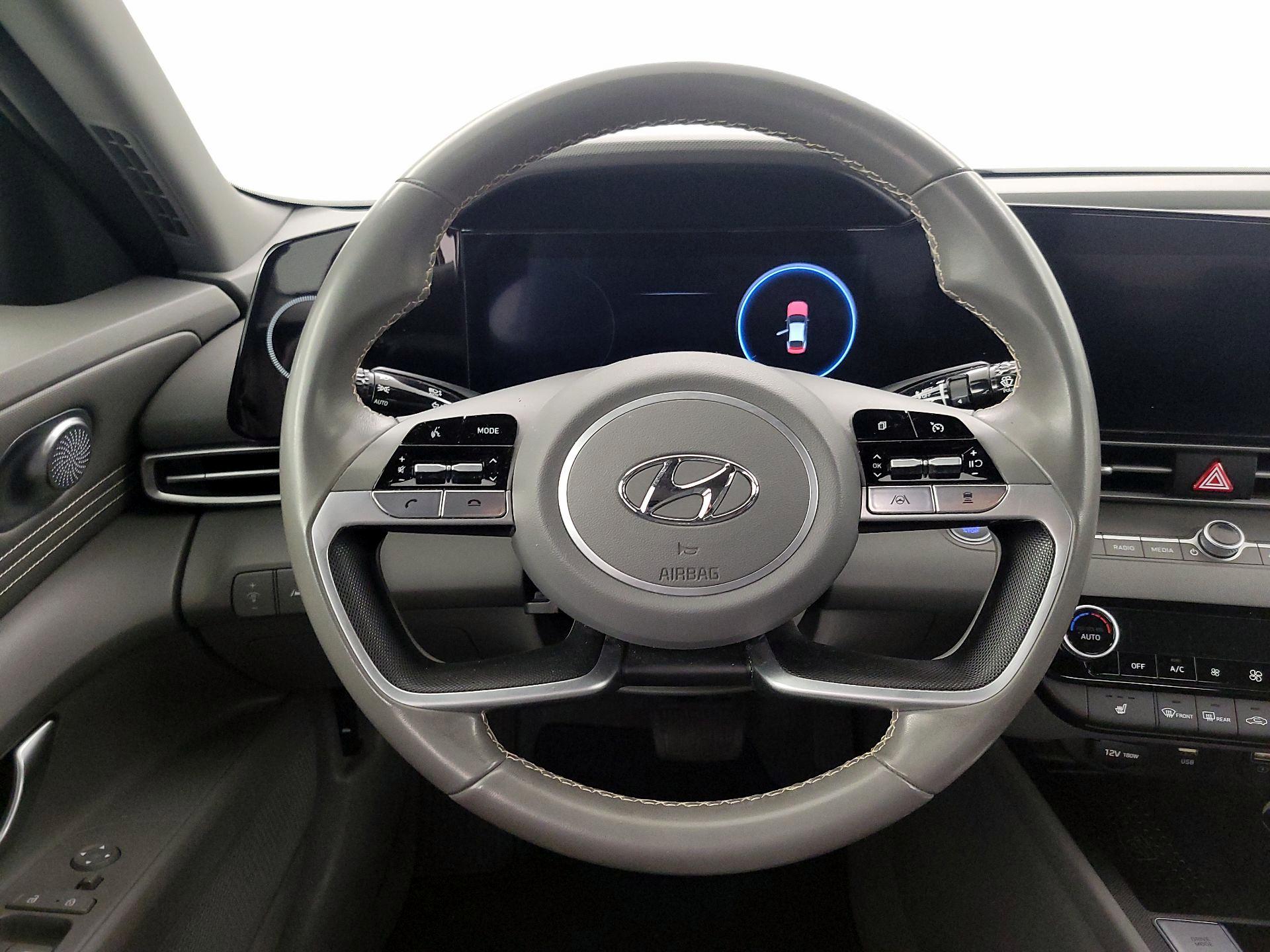 Thumbnail: 2023 Hyundai Elantra - 10