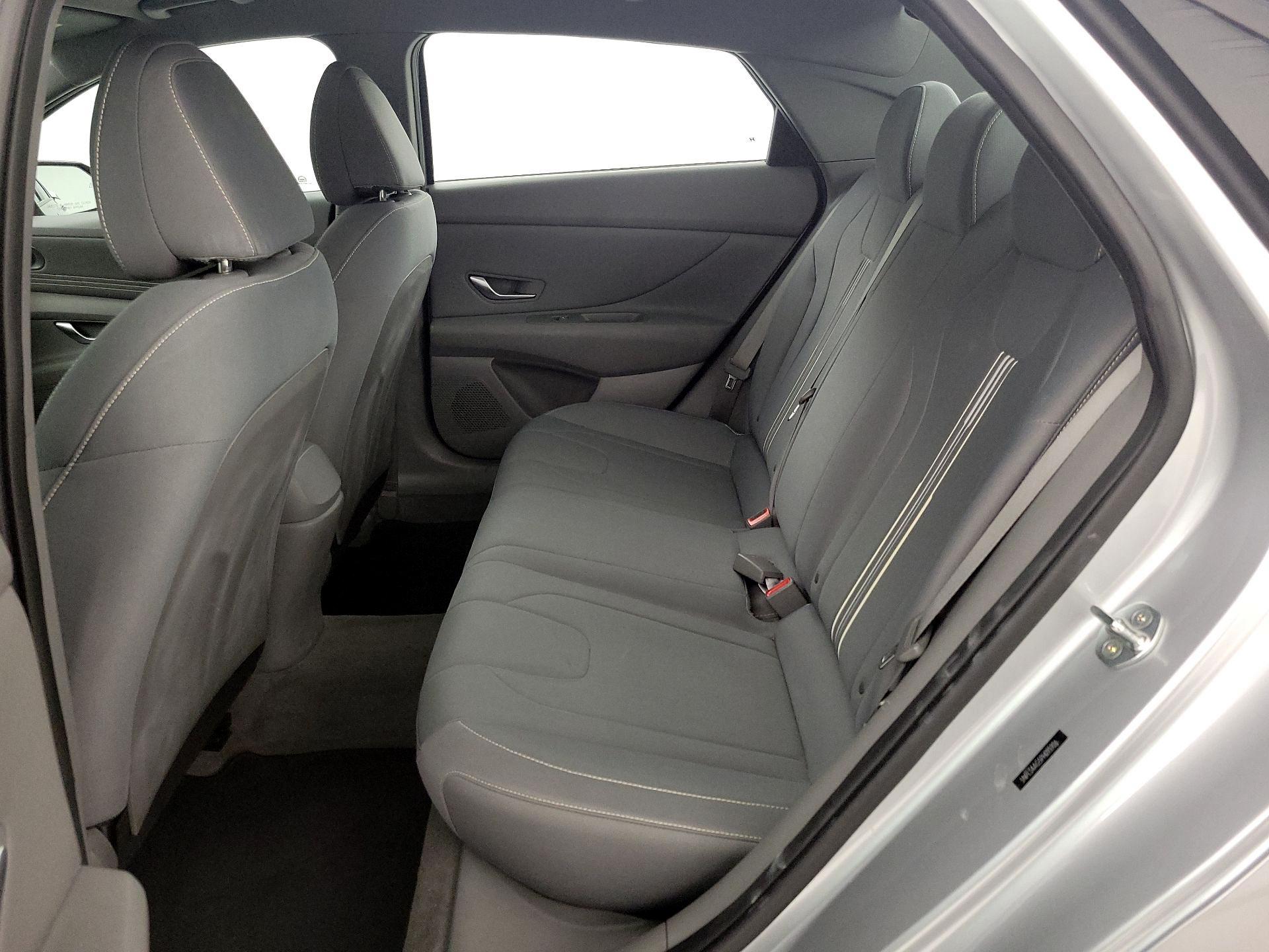 Thumbnail: 2023 Hyundai Elantra - 20