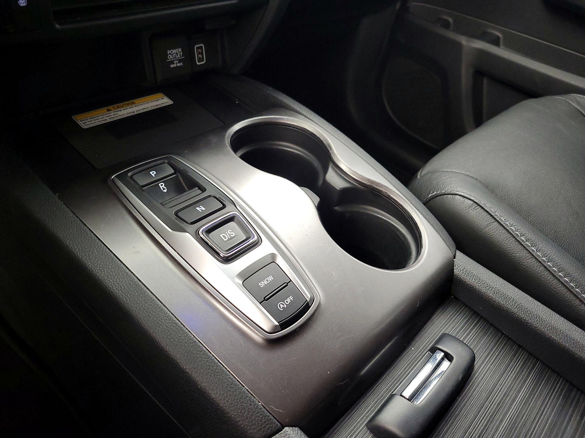 Thumbnail: 2022 Honda Pilot - 17