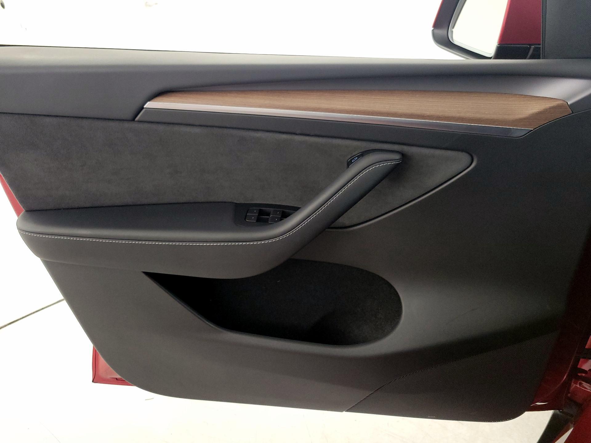 Thumbnail: 2024 Tesla Model Y - 12