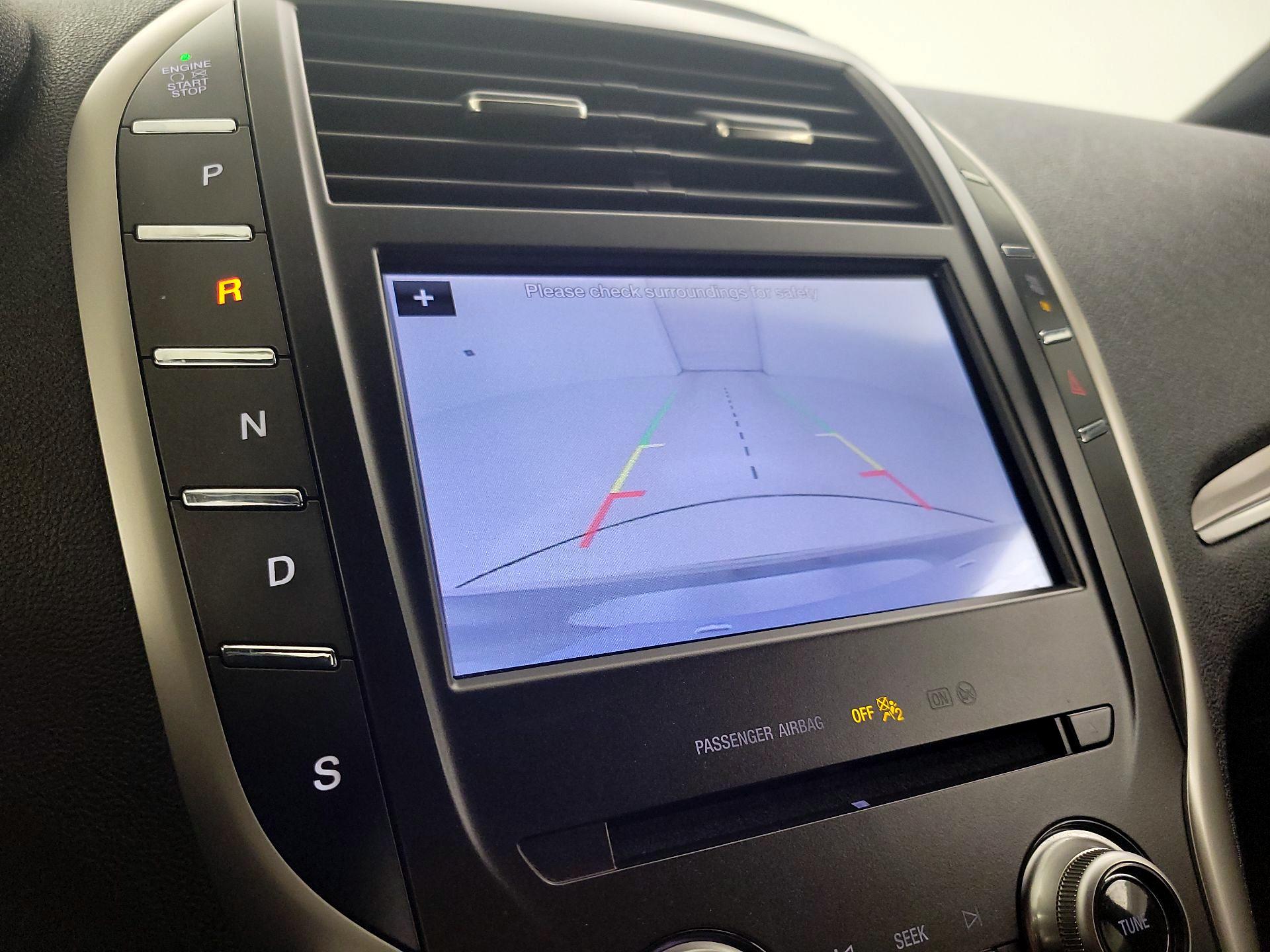 Thumbnail: 2019 Lincoln MKC - 14