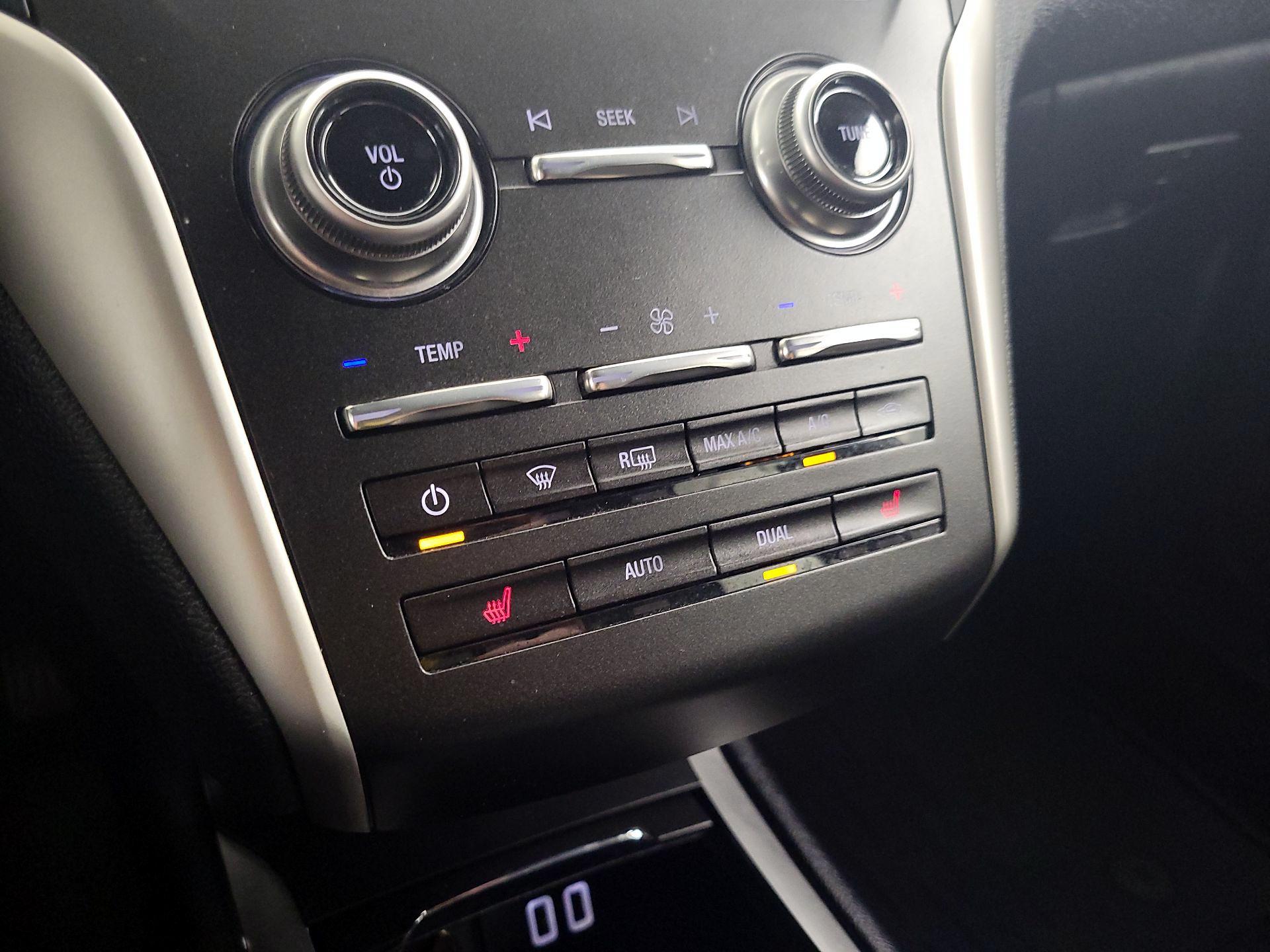 Thumbnail: 2019 Lincoln MKC - 16