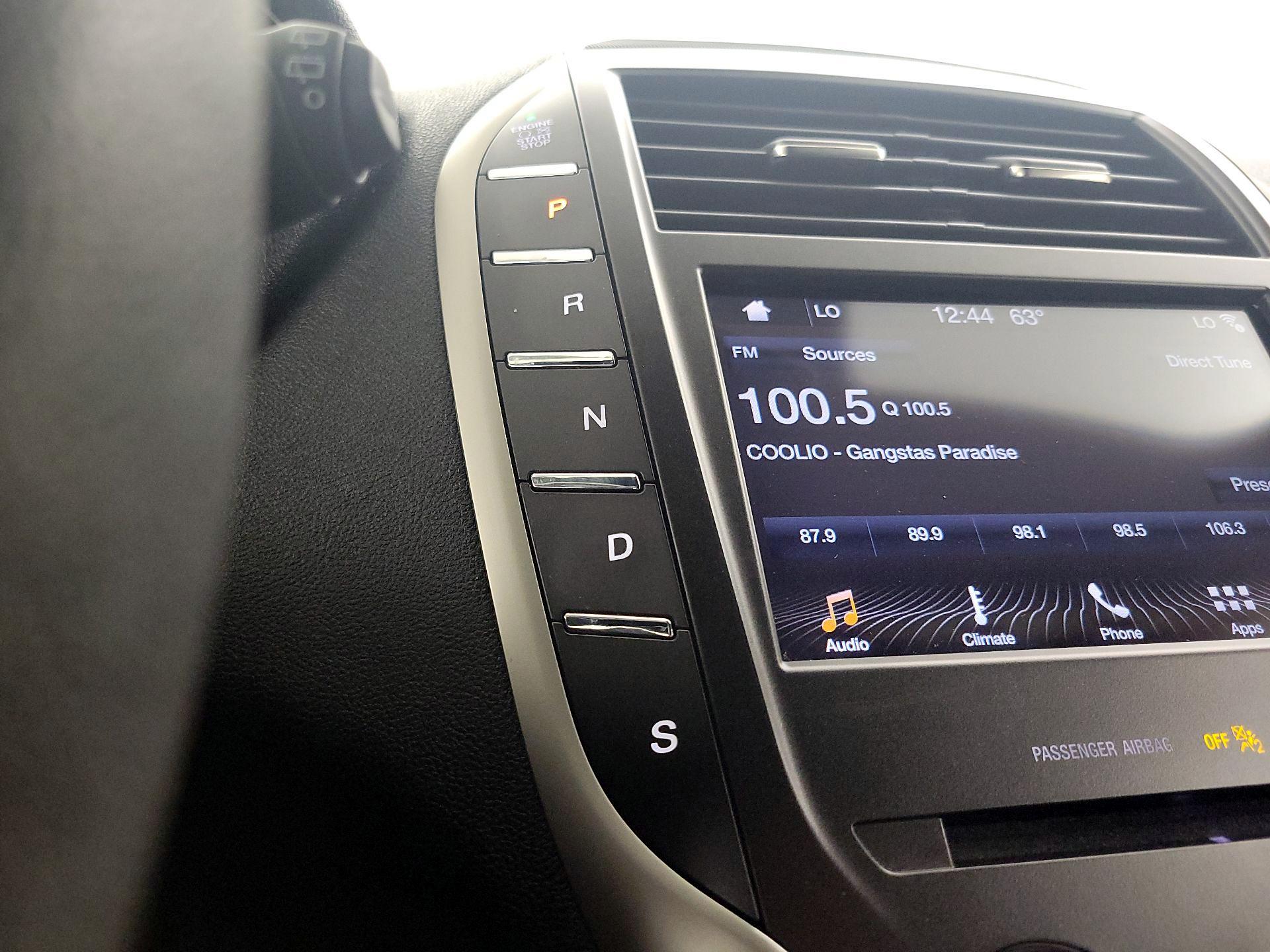 Thumbnail: 2019 Lincoln MKC - 17