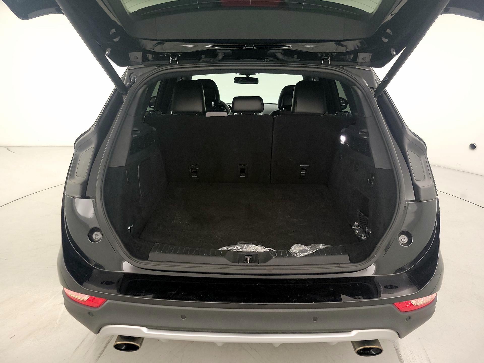 Thumbnail: 2019 Lincoln MKC - 20