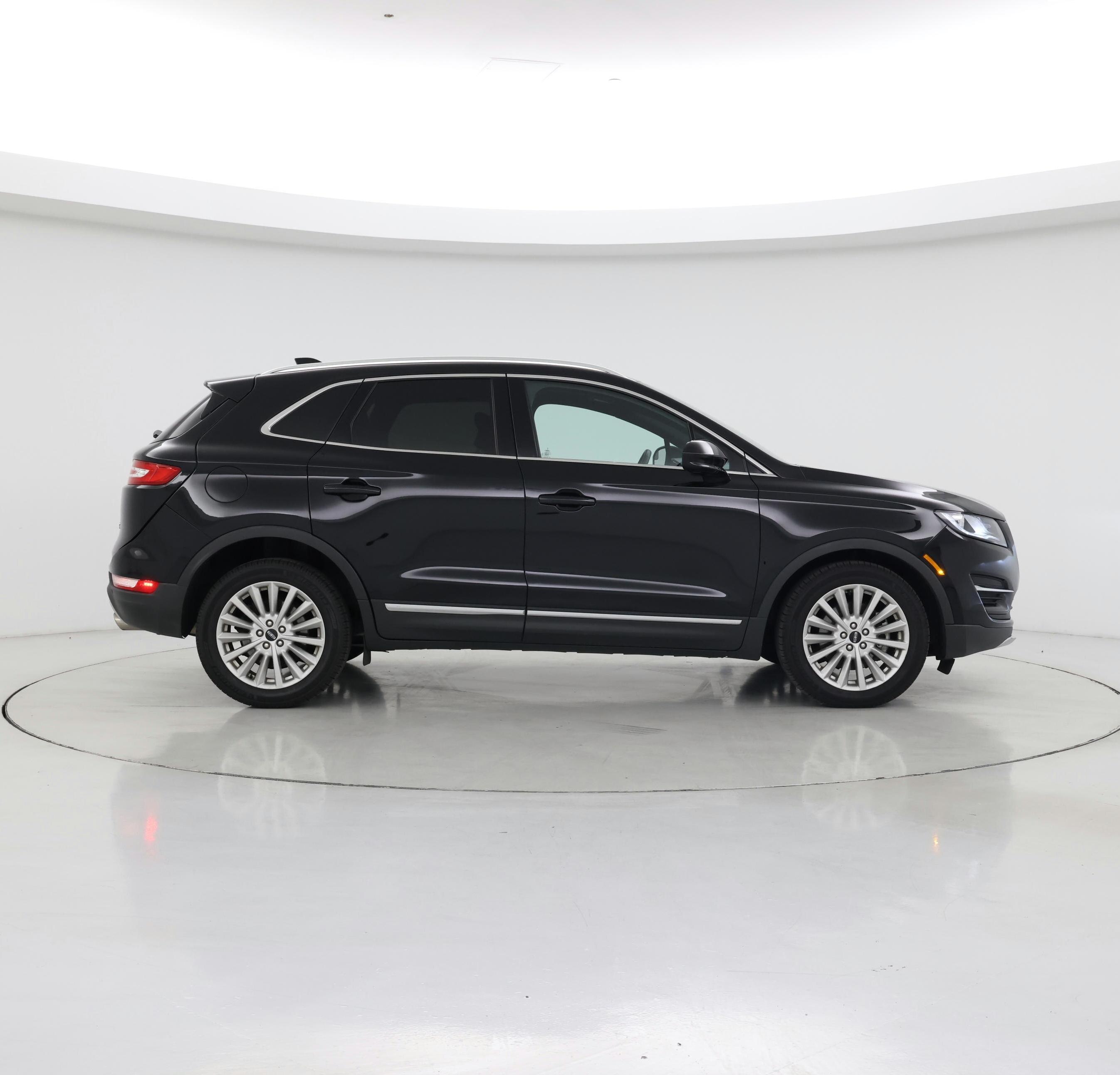 Thumbnail: 2019 Lincoln MKC - 7