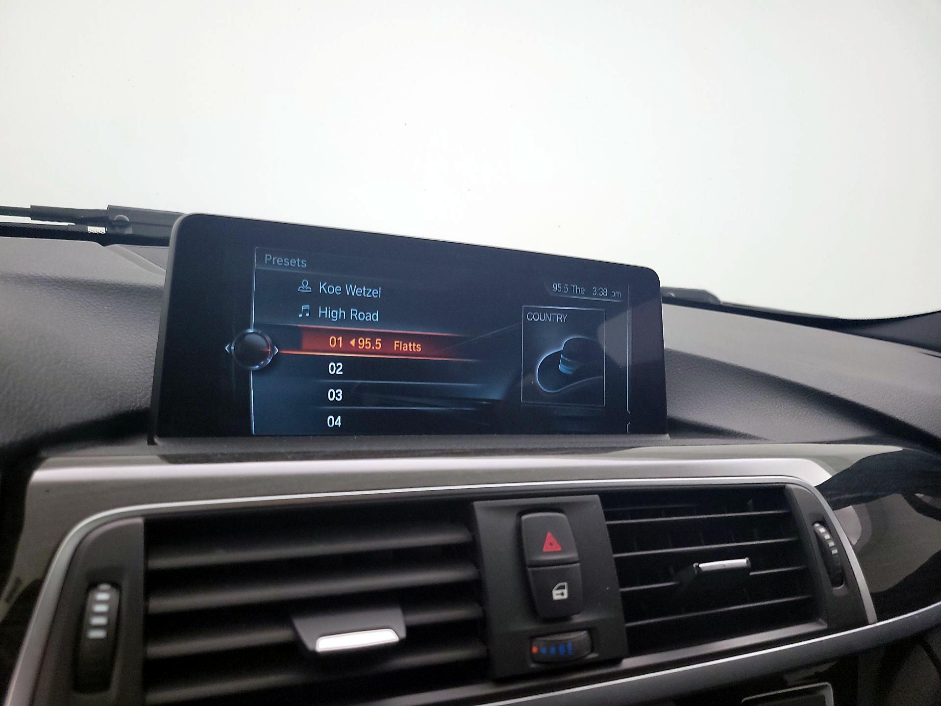 Thumbnail: 2017 BMW 3 Series - 15