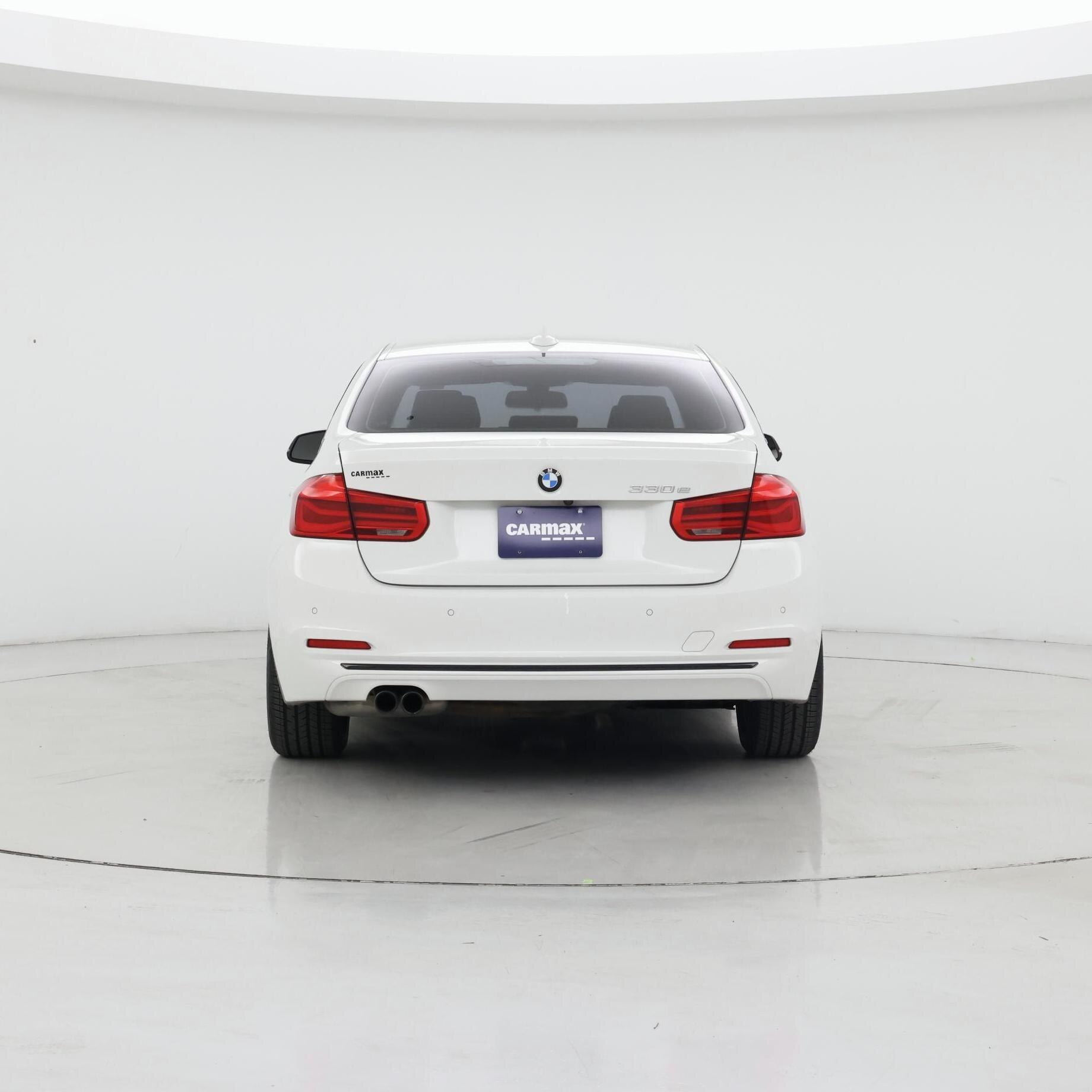 Thumbnail: 2017 BMW 3 Series - 6