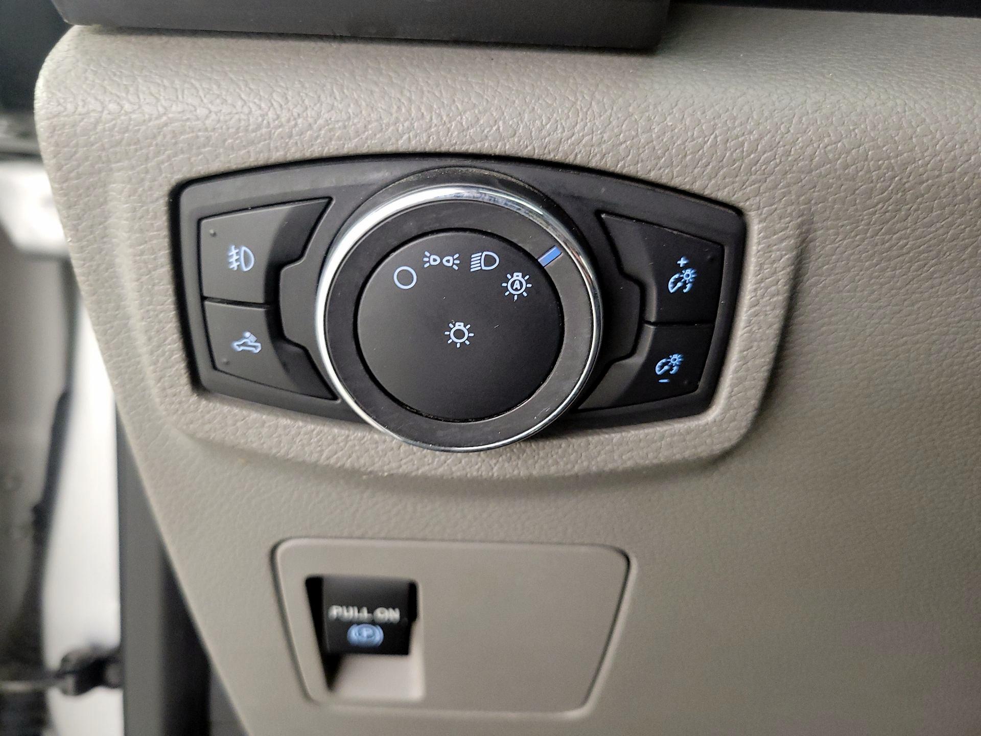 Thumbnail: 2018 Ford F-150 - 13