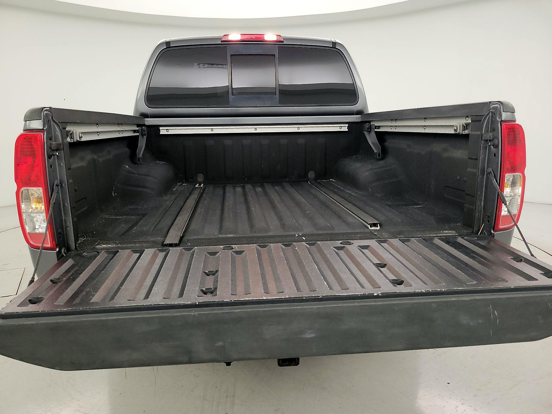 Thumbnail: 2016 Nissan Frontier - 20