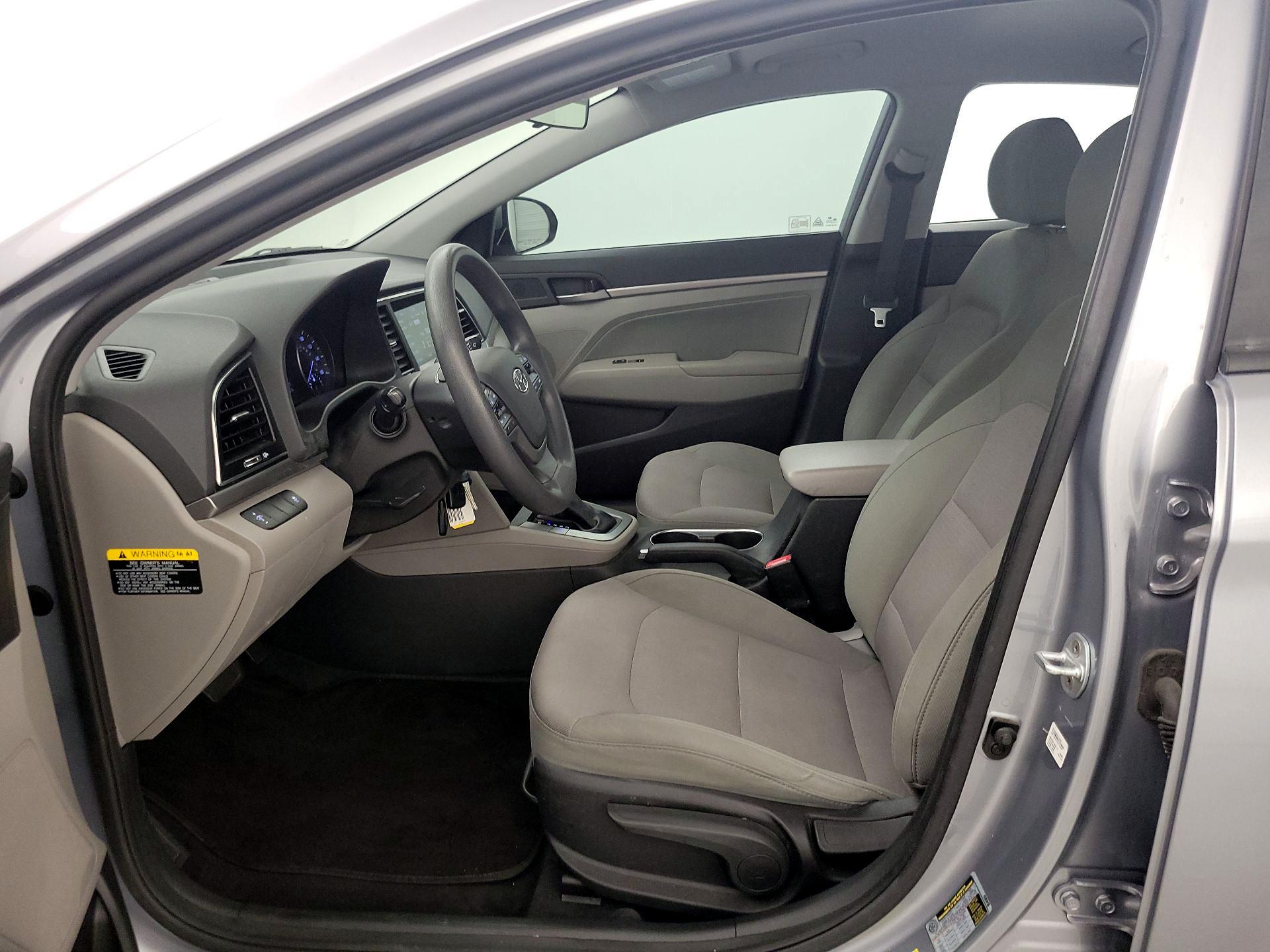 Thumbnail: 2017 Hyundai Elantra - 11