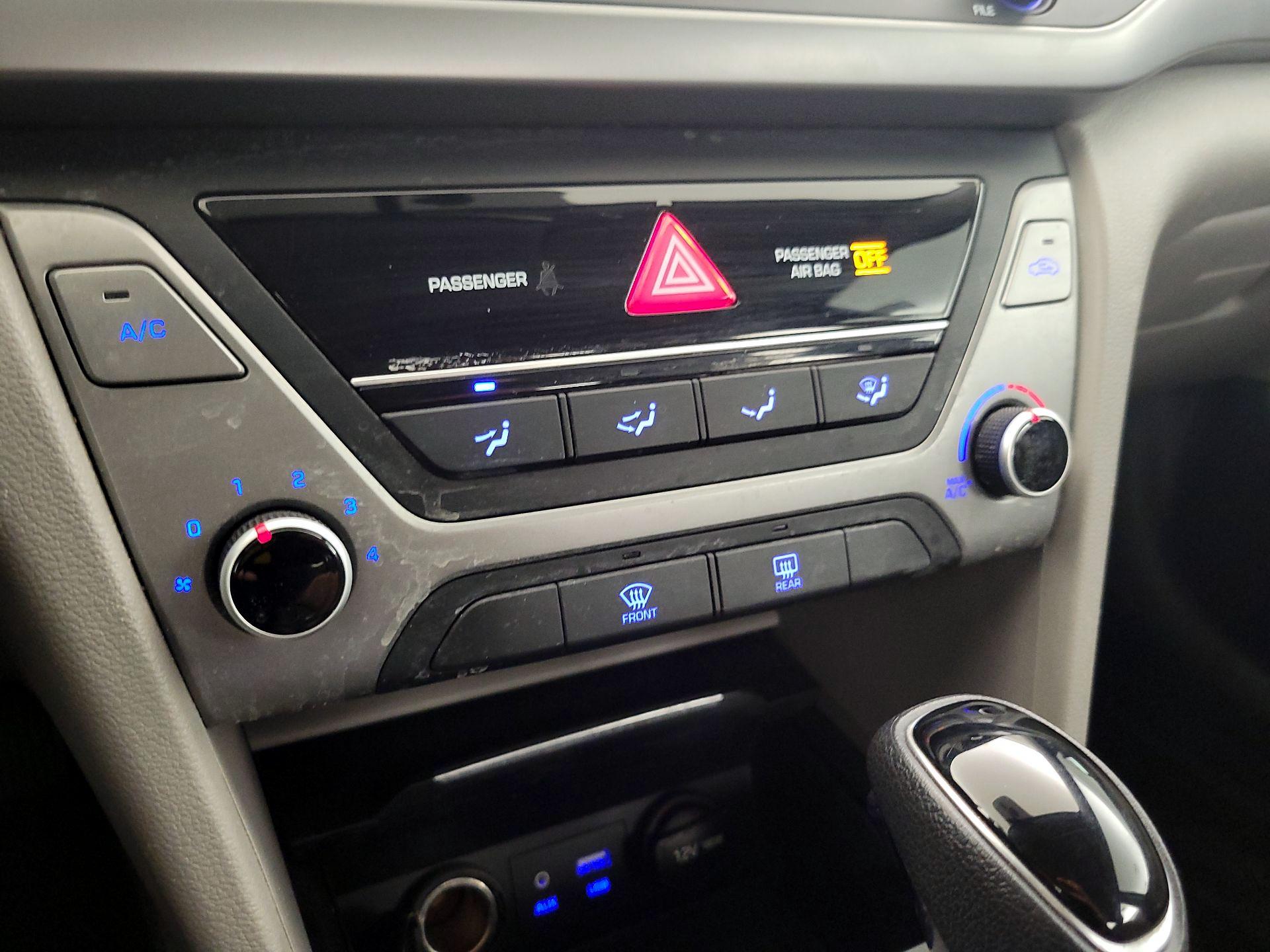 Thumbnail: 2017 Hyundai Elantra - 16