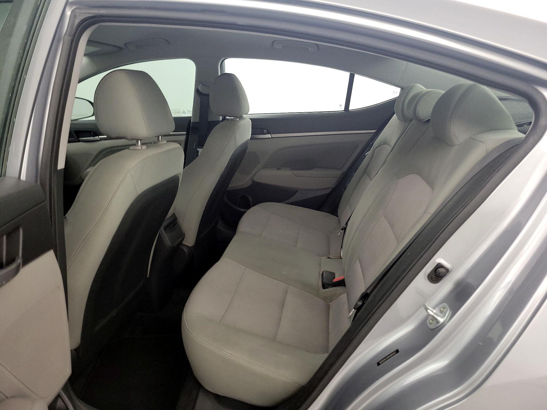 Thumbnail: 2017 Hyundai Elantra - 19